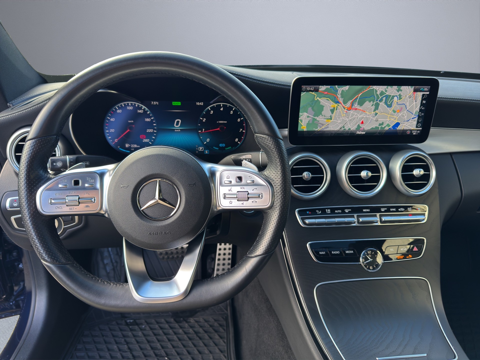 MERCEDES-BENZ C 300 Coupé 4Matic AMG Line 9G-tronic-image-12