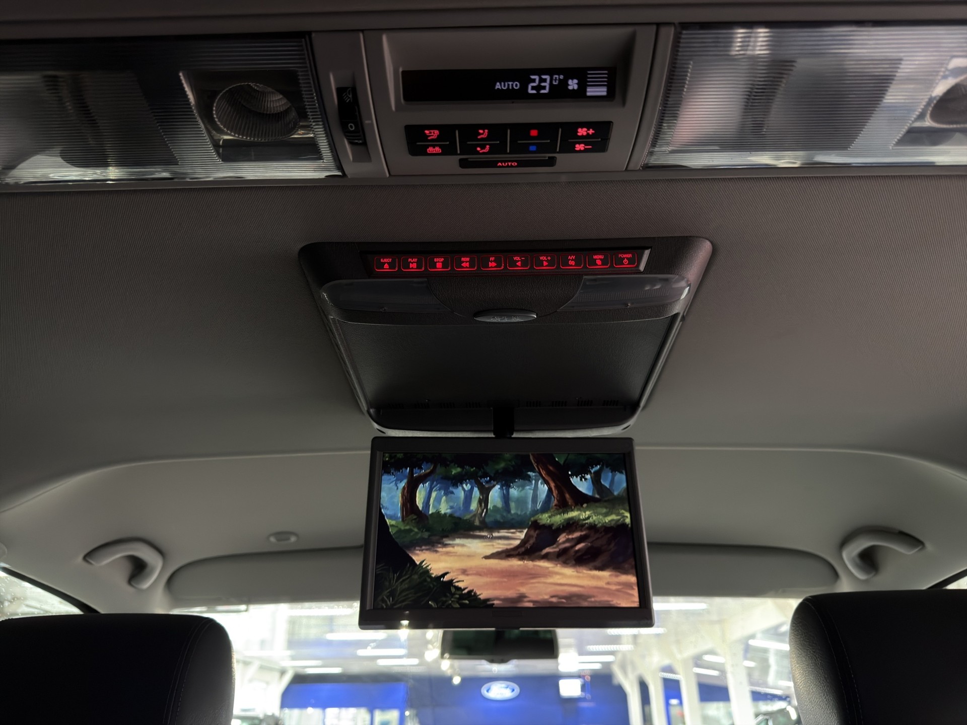 VW T5 Multivan 2.0 Bi-TDI CR Comfortline DSG-image-13
