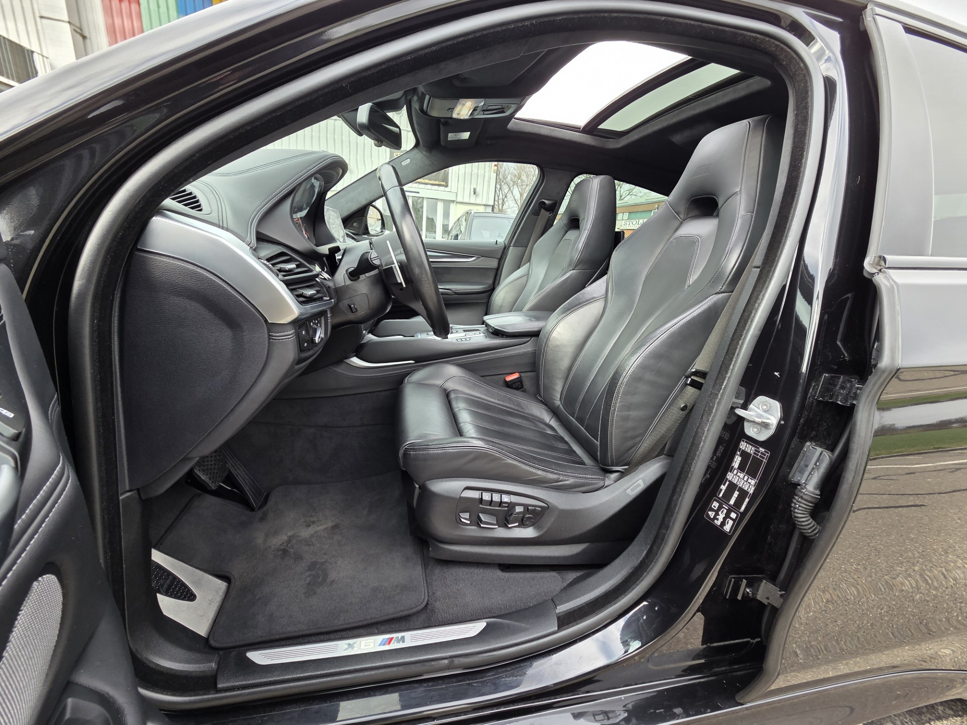 BMW X6M Edition Black Fire Steptronic-image-12