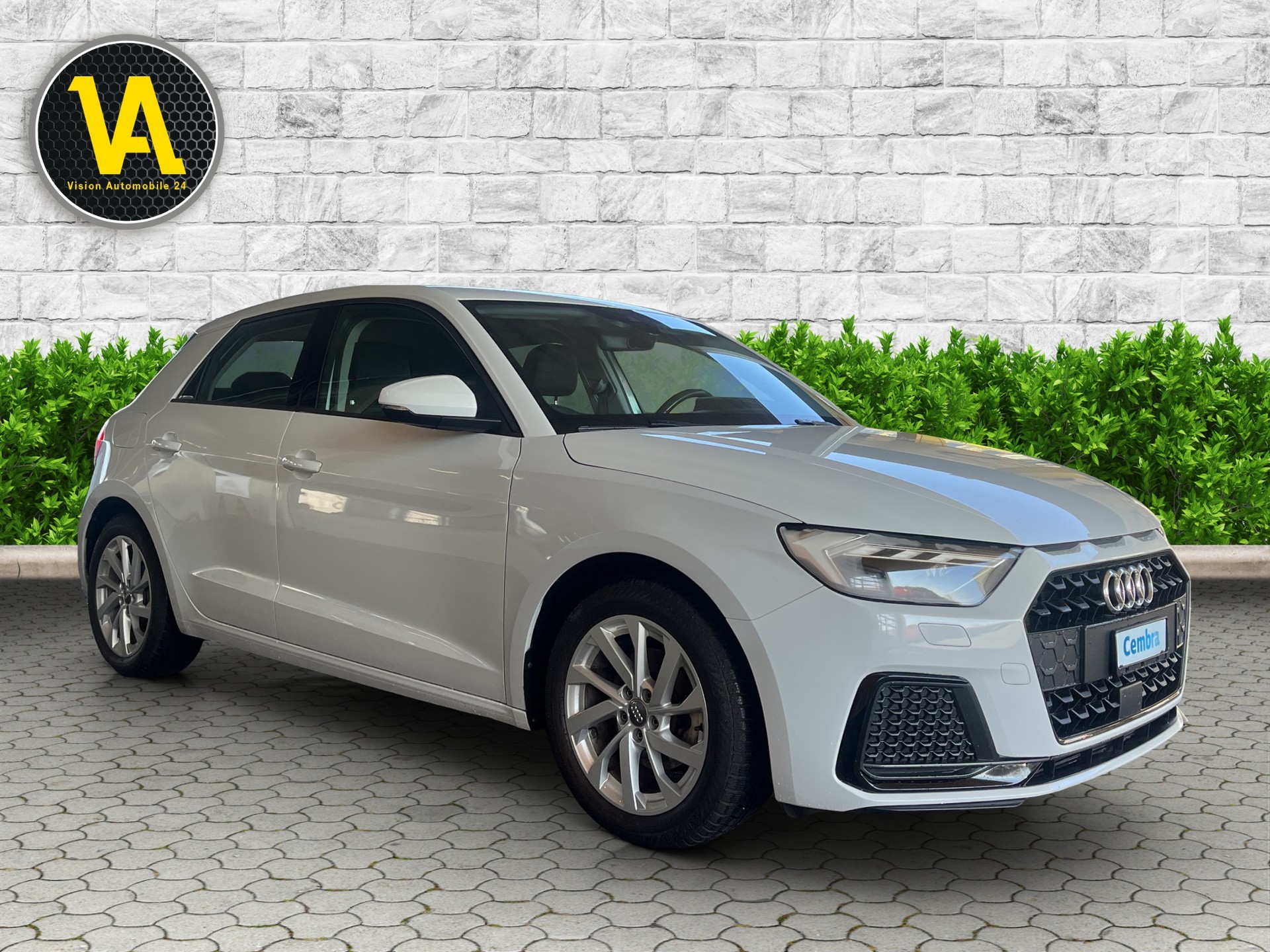 AUDI A1 Sportback 30 TFSI advanced-showroom-element-3
