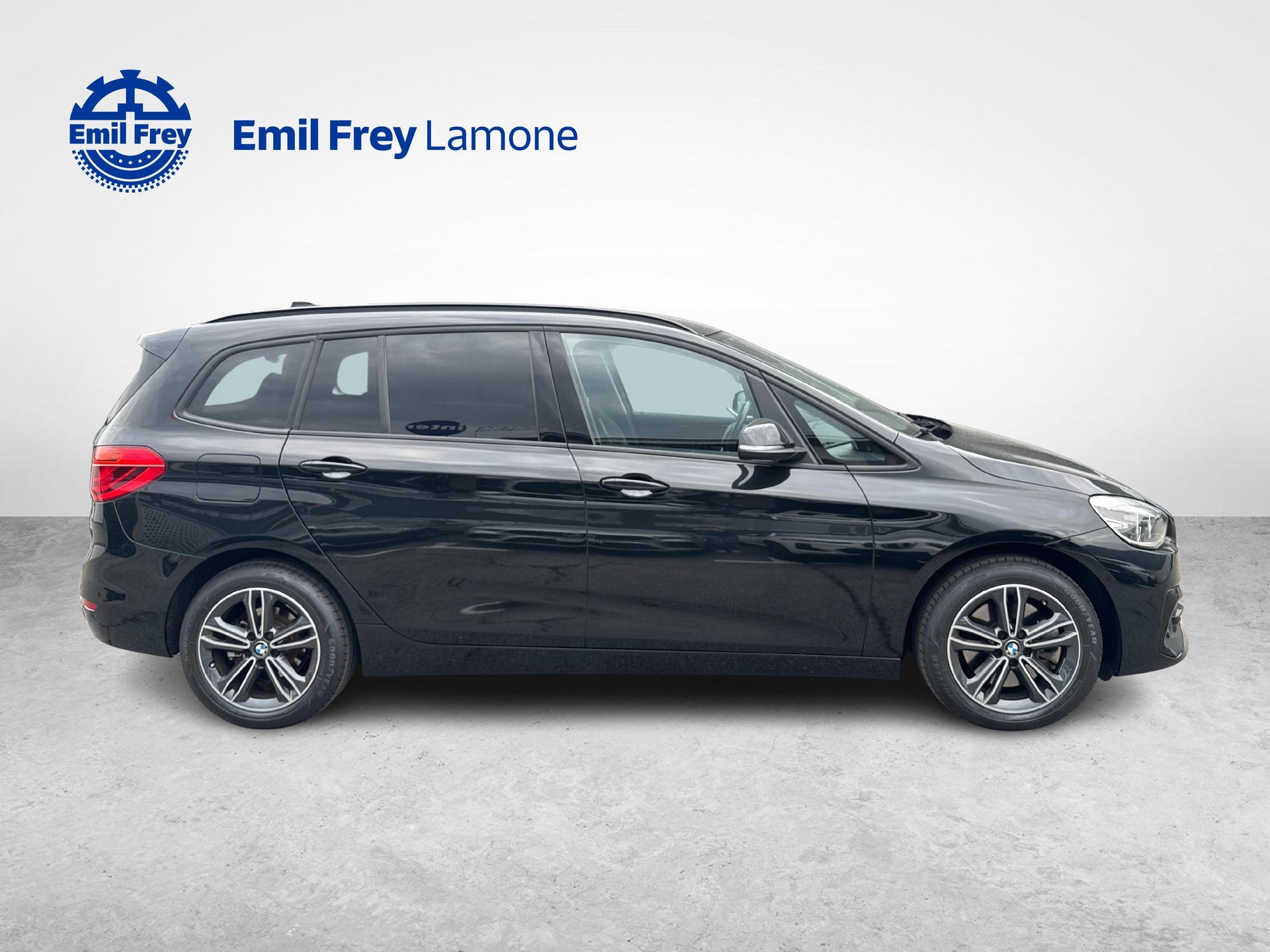 BMW 218d xDrive Gran Tourer-image-6