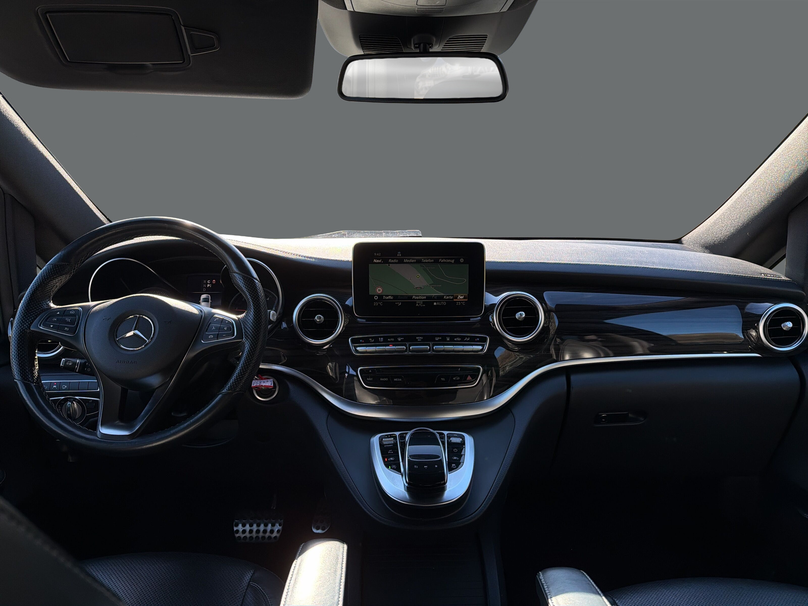 MERCEDES-BENZ V 250 d Swiss Edition Kompakt 4Matic-image-12