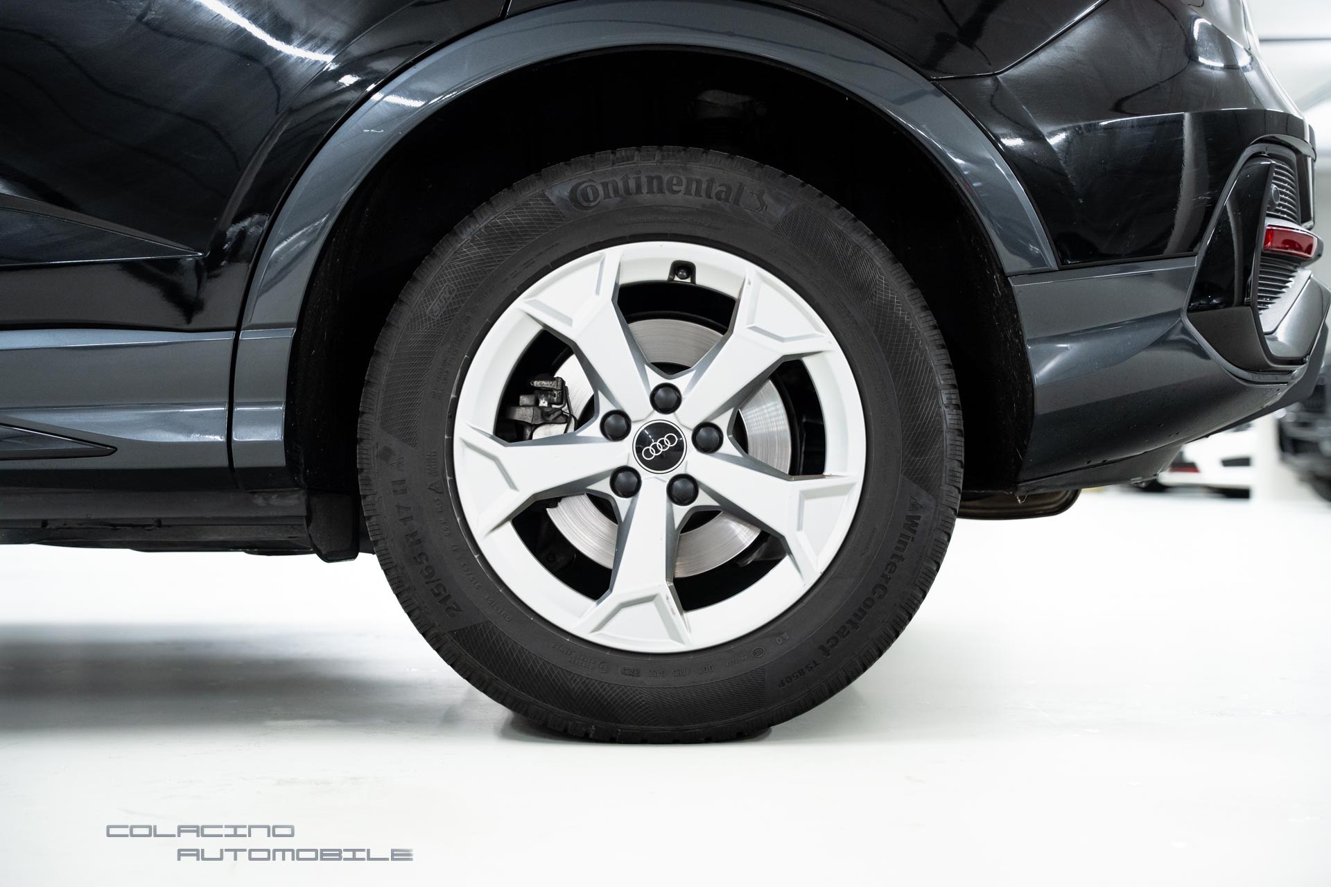 AUDI Q3 Sportback 40 TDI S line quattro S-tronic-image-9