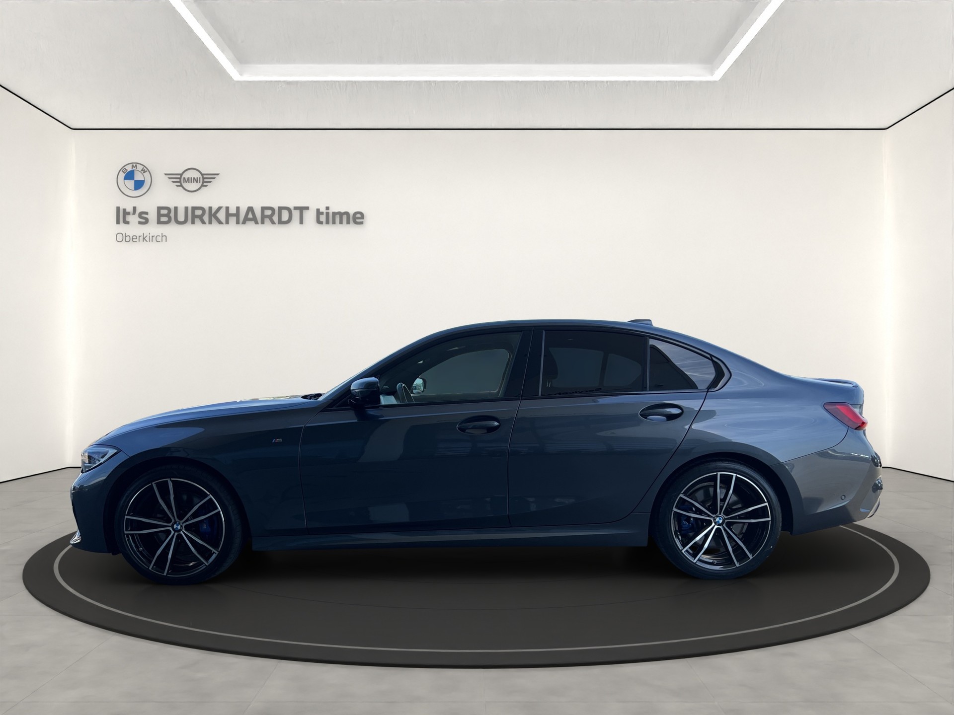 BMW M340i xDrive 48V-showroom-element-1