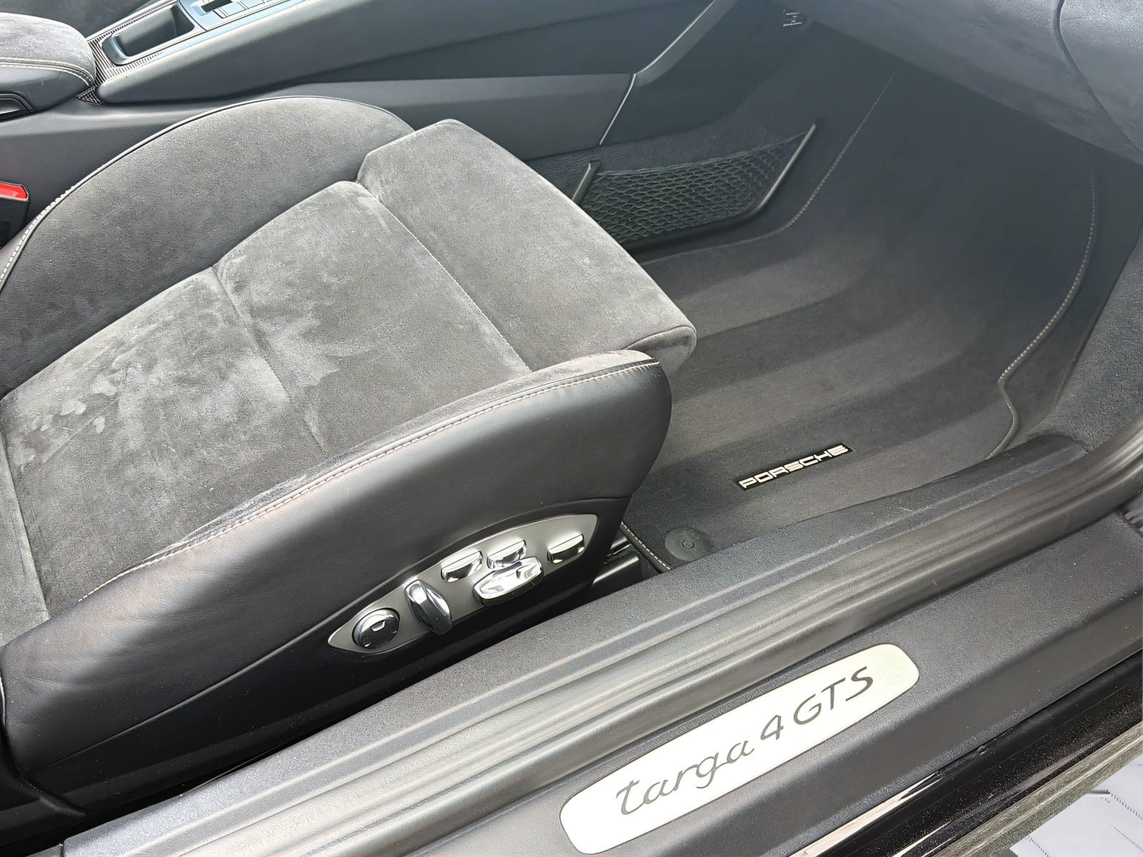 PORSCHE 911 Targa 4 GTS PDK-image-13