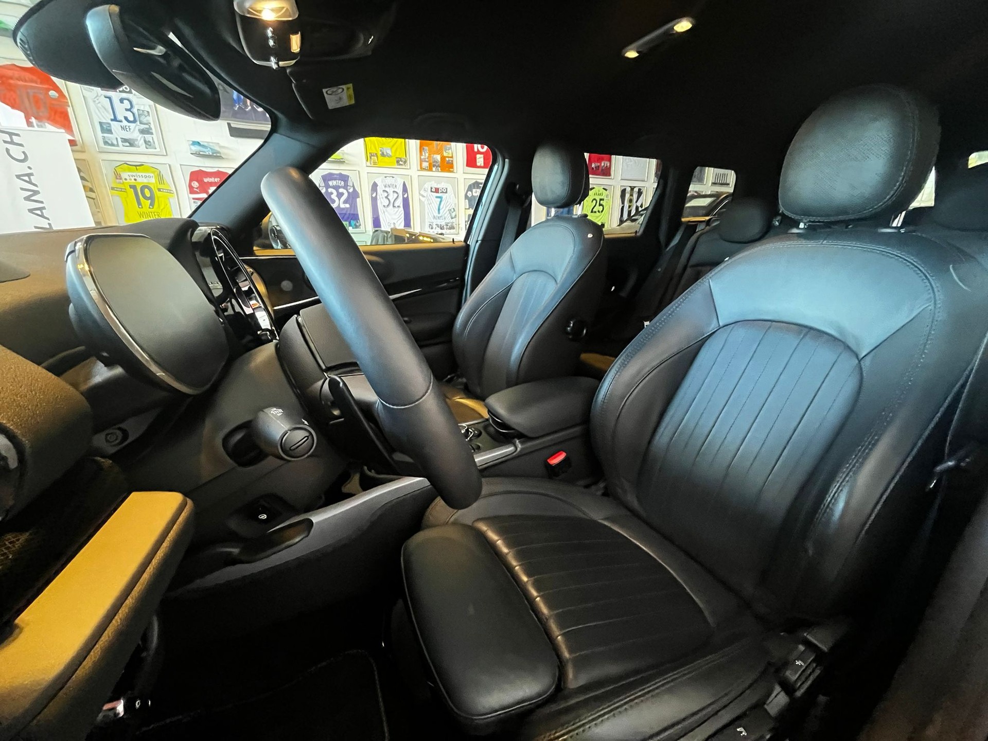 MINI Clubman Cooper S Trafalgar ALL4-image-12
