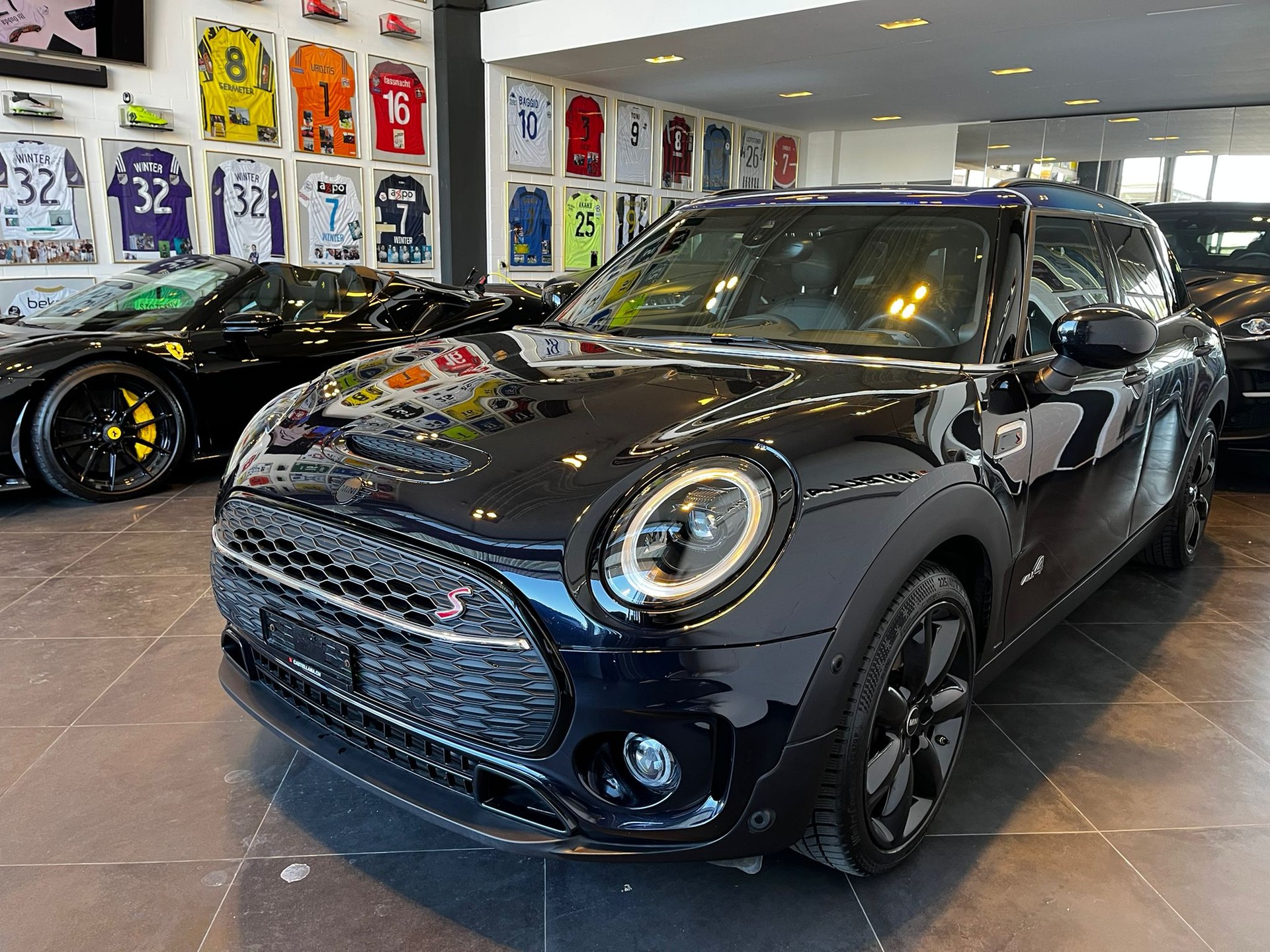 MINI Clubman Cooper S Trafalgar ALL4-showroom-element-3