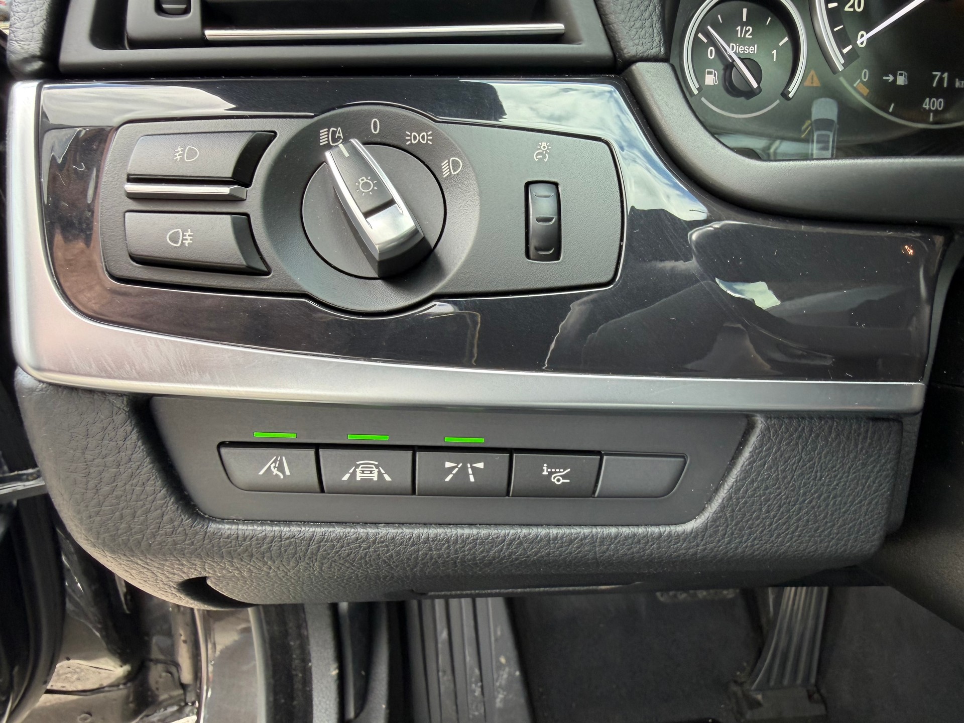 BMW 520d Touring xDrive Steptronic-image-7