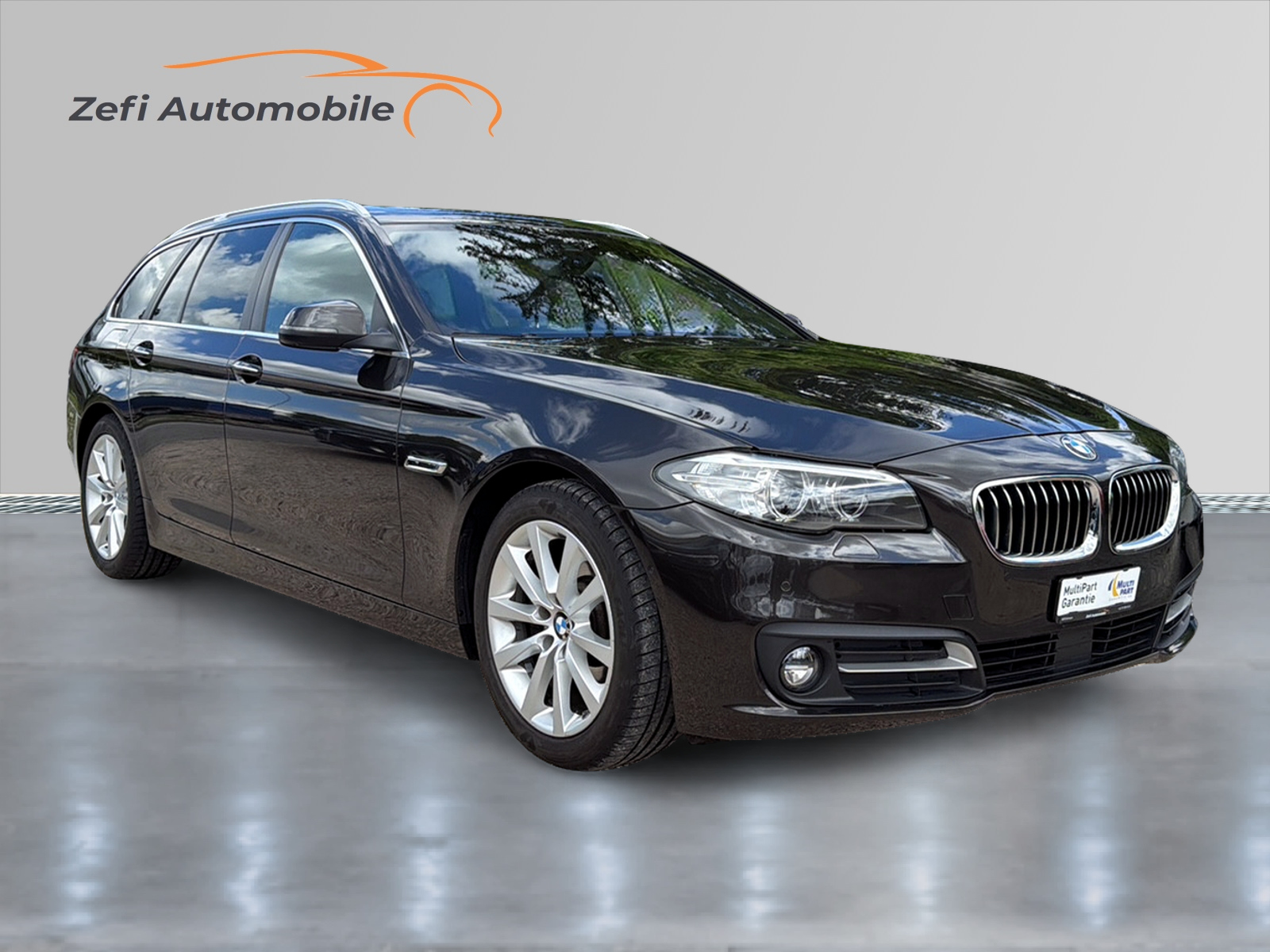 BMW 520d Touring xDrive Steptronic-image-4