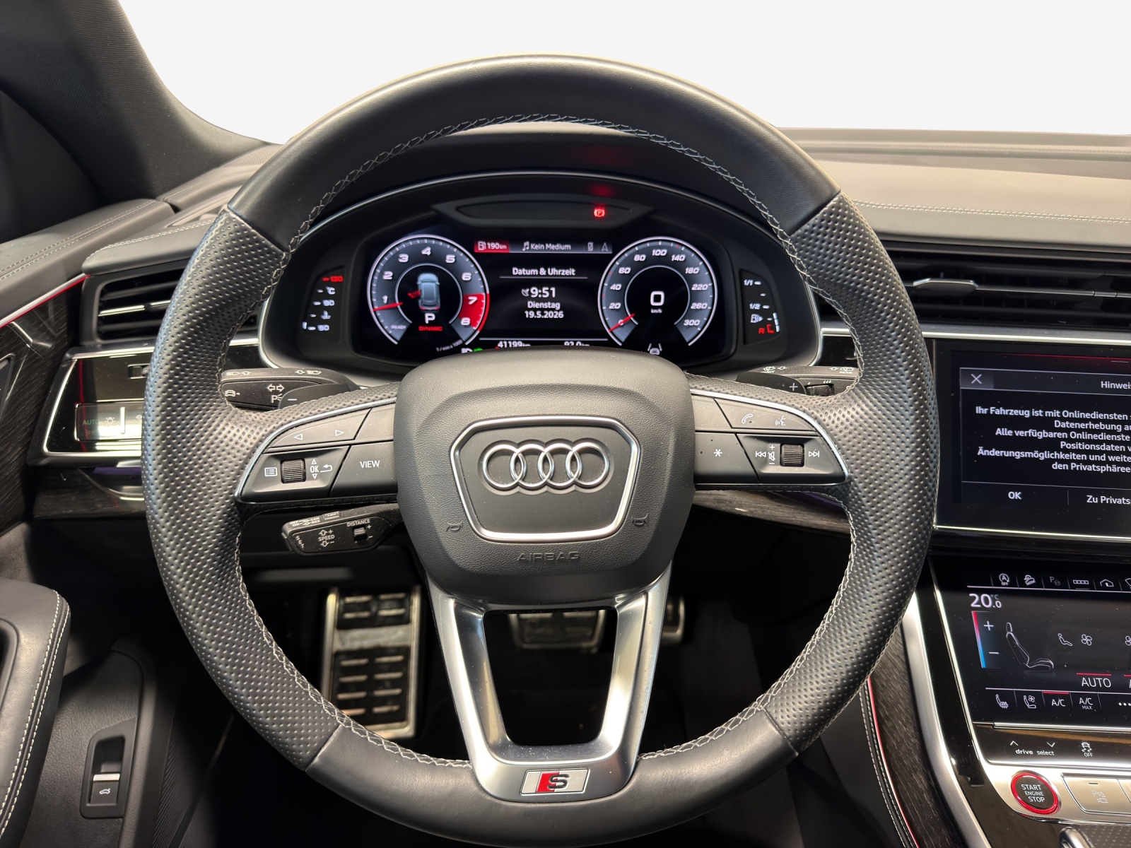 AUDI SQ8 TFSI quattro tiptronic-image-9