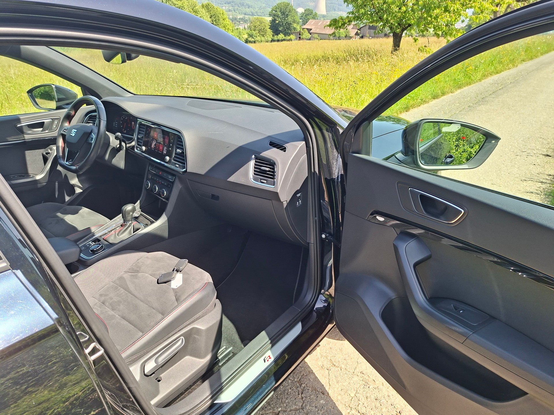 SEAT Ateca 2.0 TSI FR 4Drive DSG-image-14