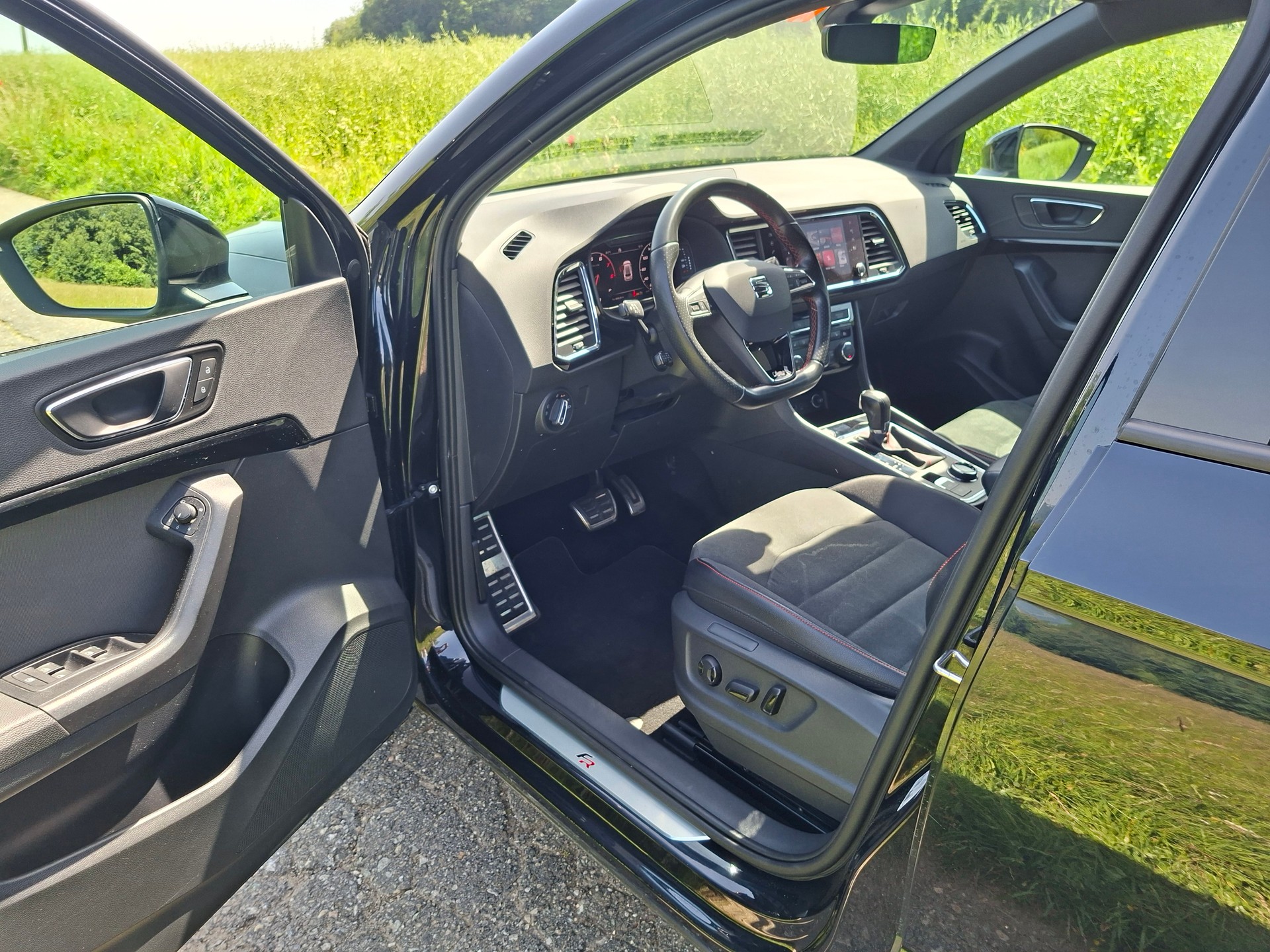 SEAT Ateca 2.0 TSI FR 4Drive DSG-image-8