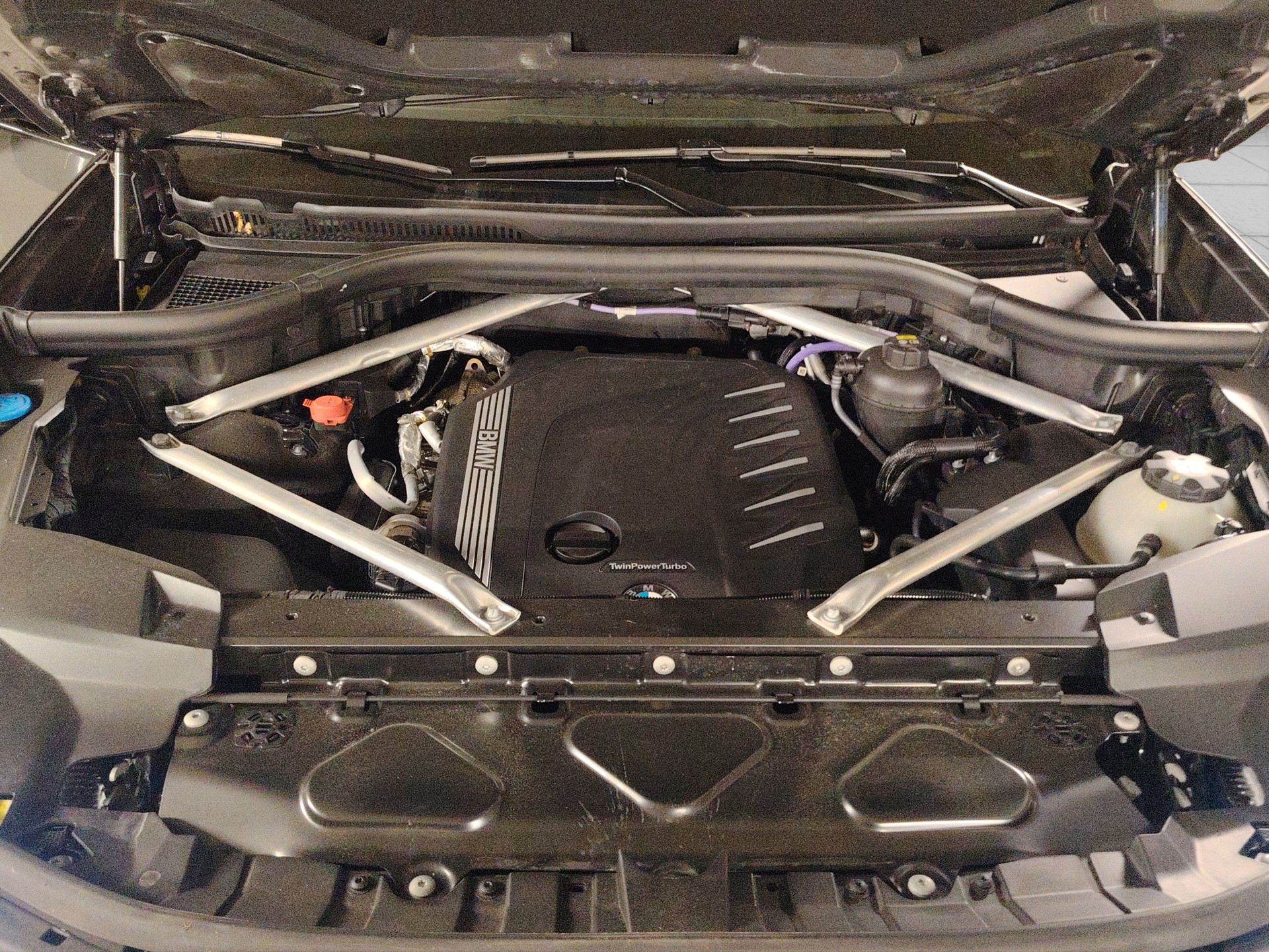 BMW X7 xDrive 48V 40d Steptronic-image-12