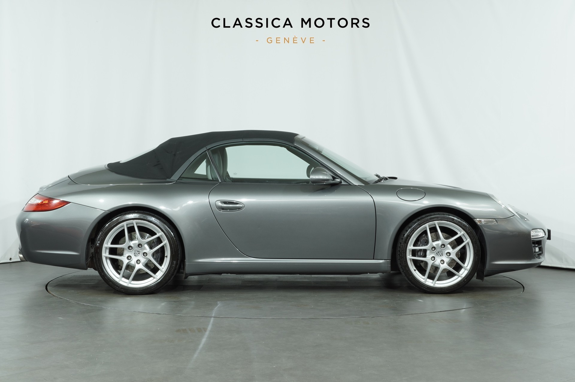 PORSCHE 911 Cabrio Carrera PDK-showroom-element-2