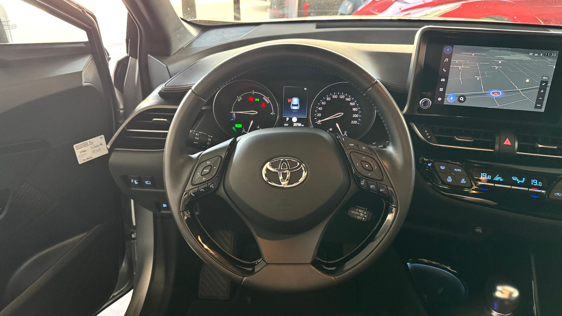TOYOTA C-HR-image-5