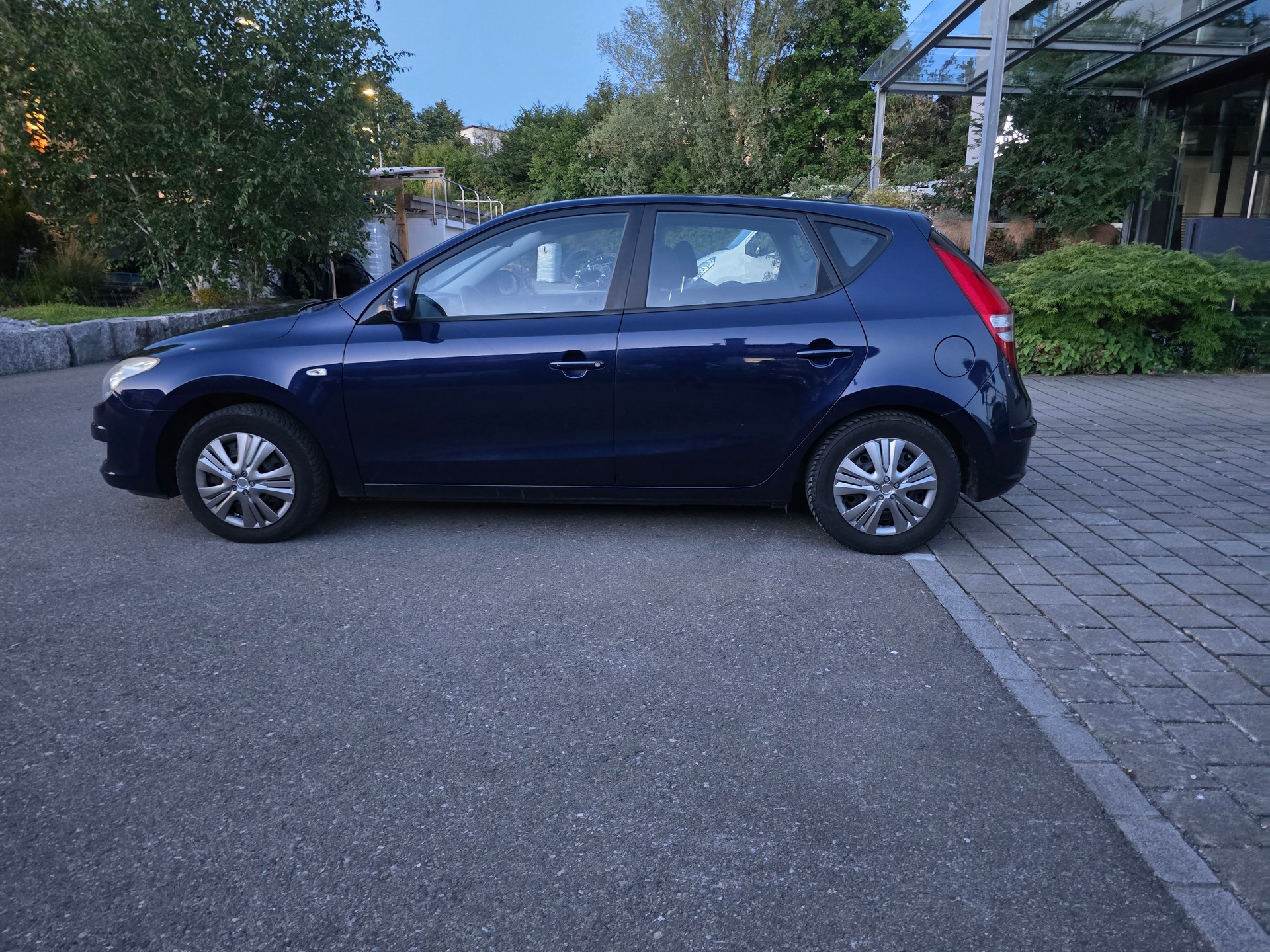 HYUNDAI i30 1.6 CRDi Style-image-6