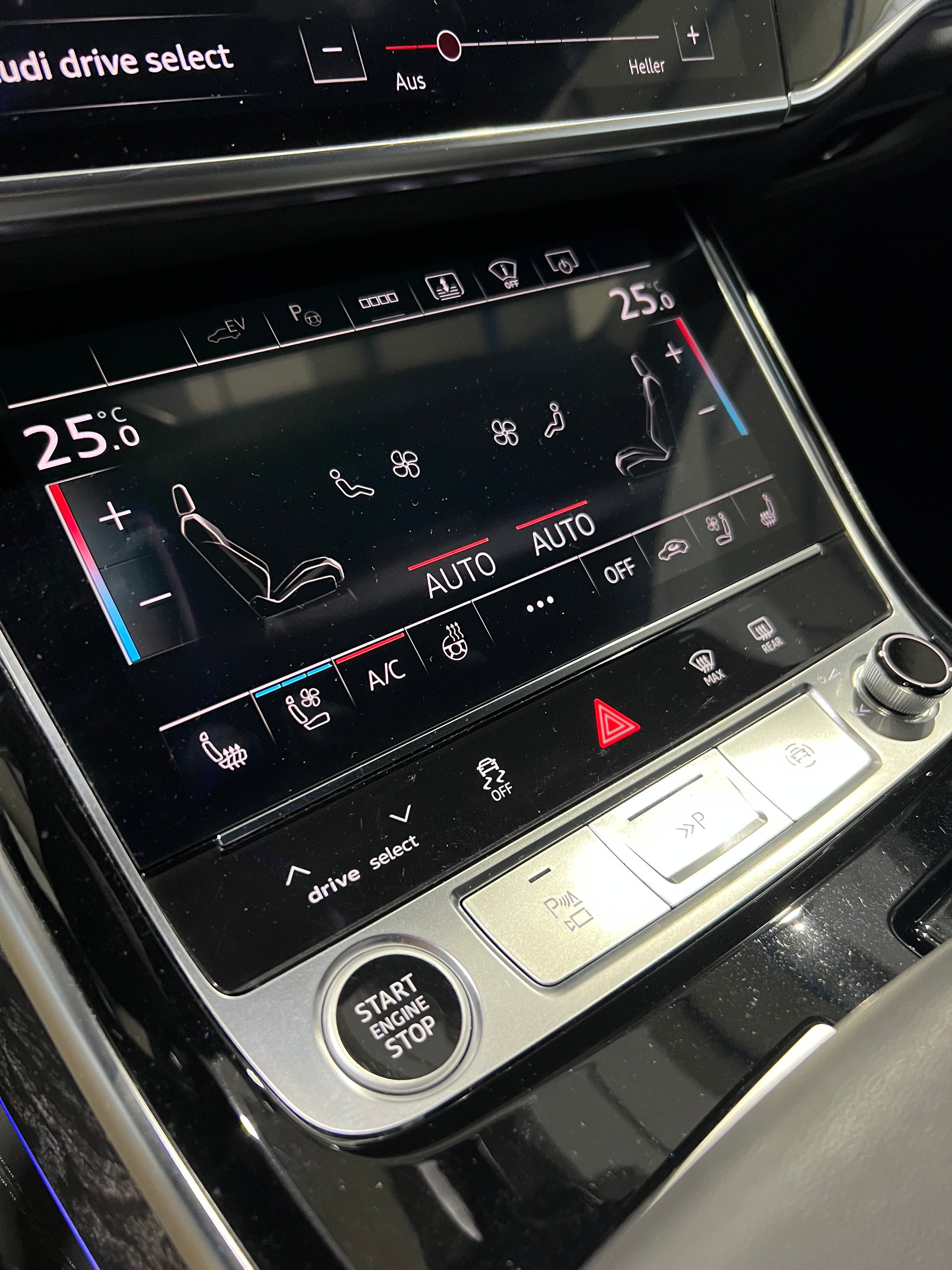 AUDI A8 60 TFSI e qu S-Line**Panodach,5-Jahre Garantie,Matrix,S-Sportsitze,Luftfahrwerk**Np CHF 178'240.-**-image-11