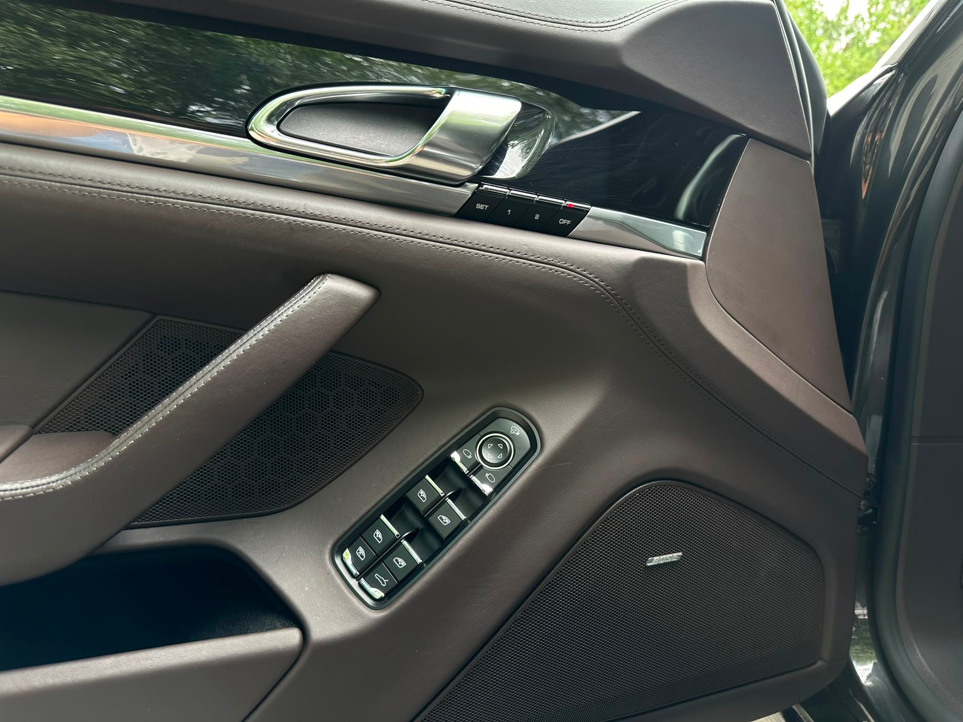 PORSCHE Panamera 3.0 Diesel Tiptronic-image-9