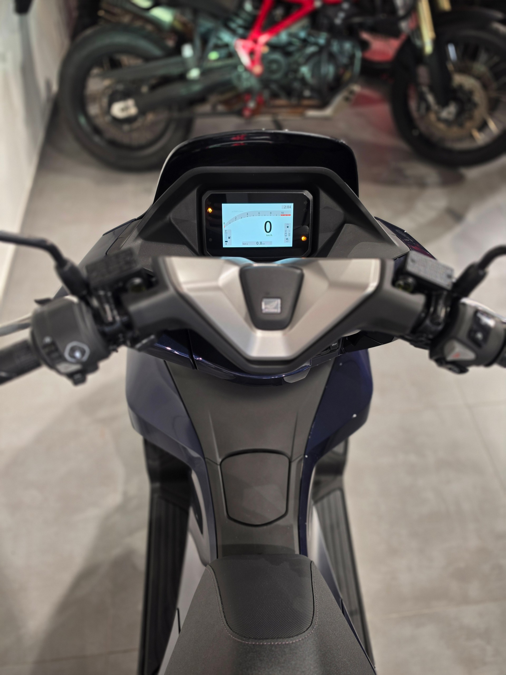 HONDA PCX 125 DX-image-4