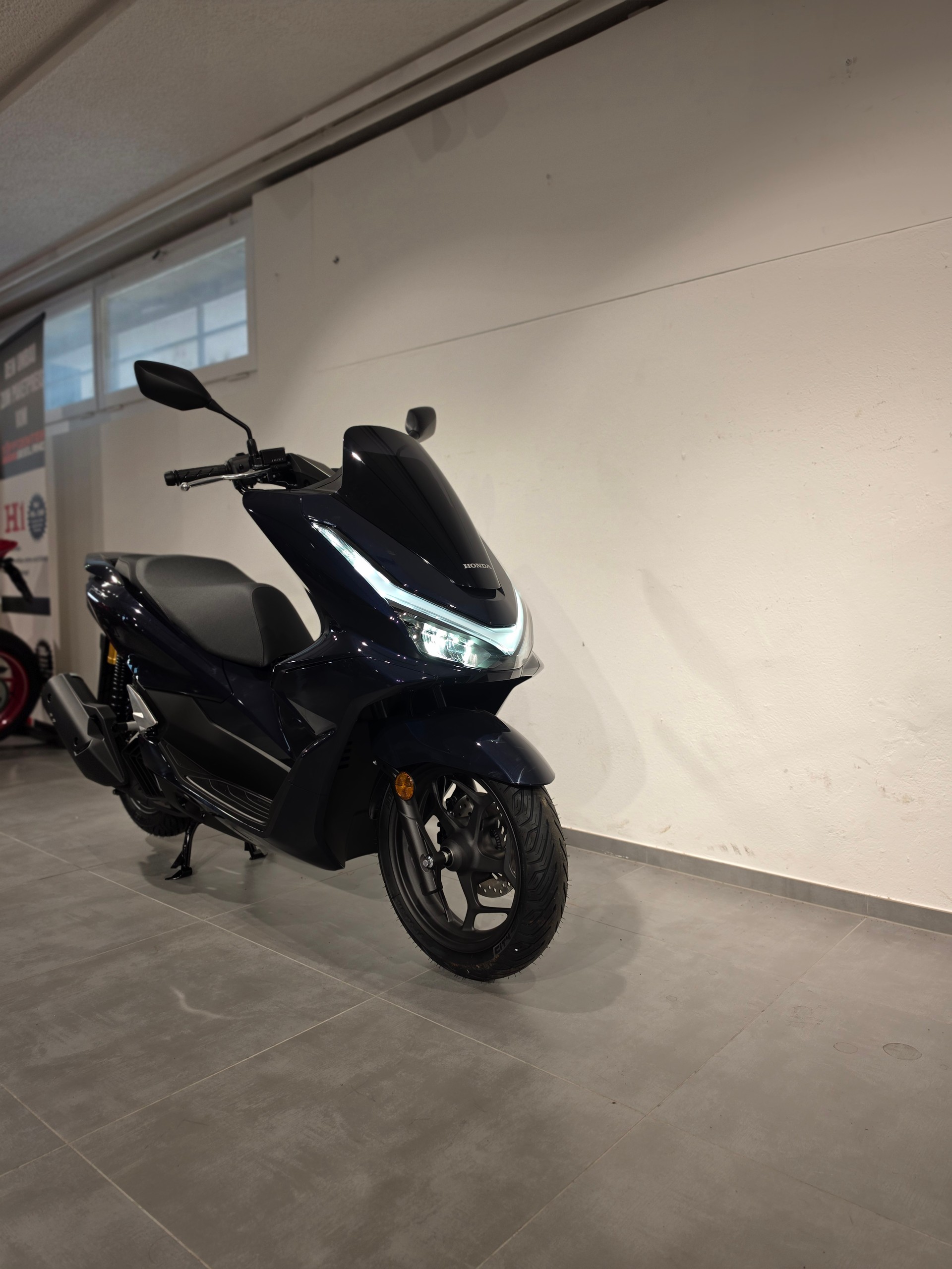HONDA PCX 125 DX-image-1