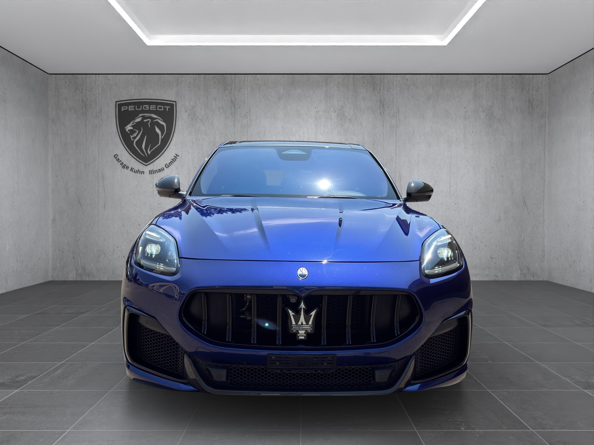 MASERATI Grecale 3.0 V6 Trofeo-showroom-element-1