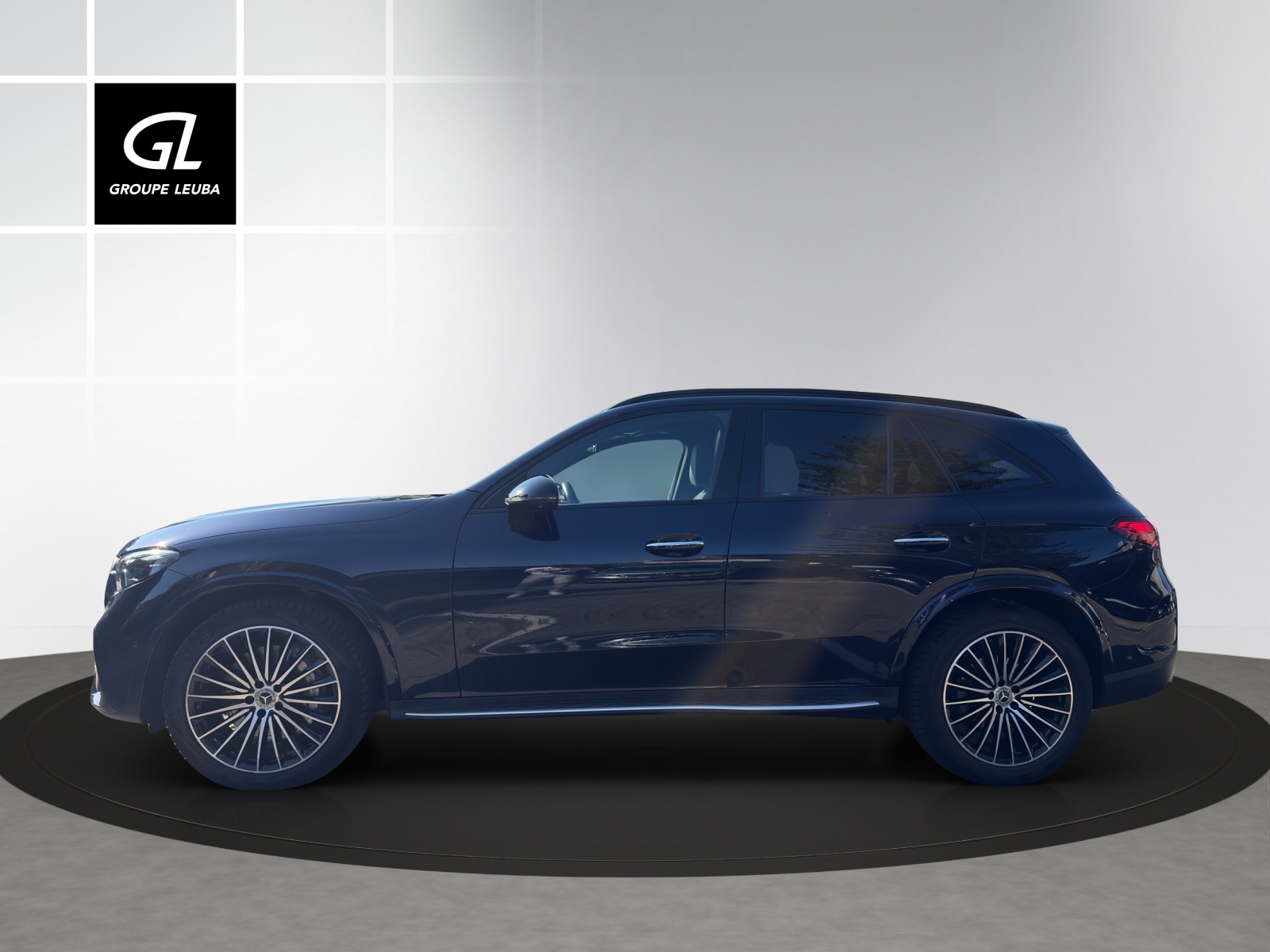 MERCEDES-BENZ GLC 220 d 4M 9G-Tronic-showroom-element-2