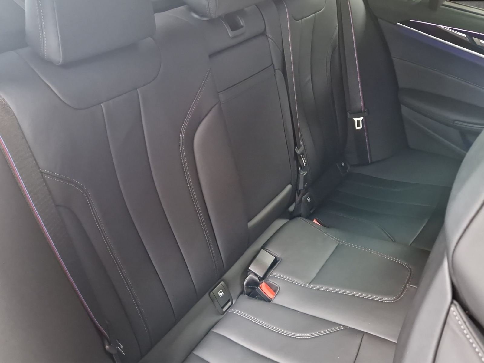 BMW 5er Reihe F90 M5 Competition xDrive-showroom-element-1