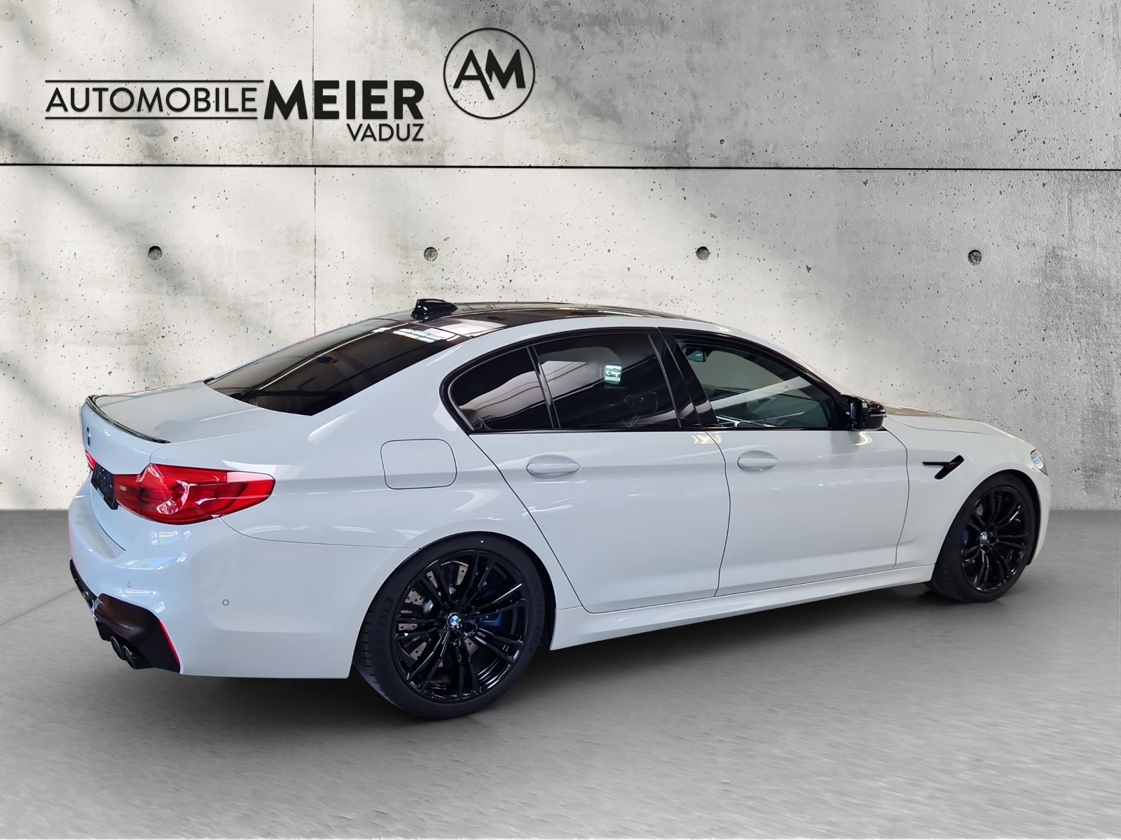 BMW 5er Reihe F90 M5 Competition xDrive-showroom-element-3