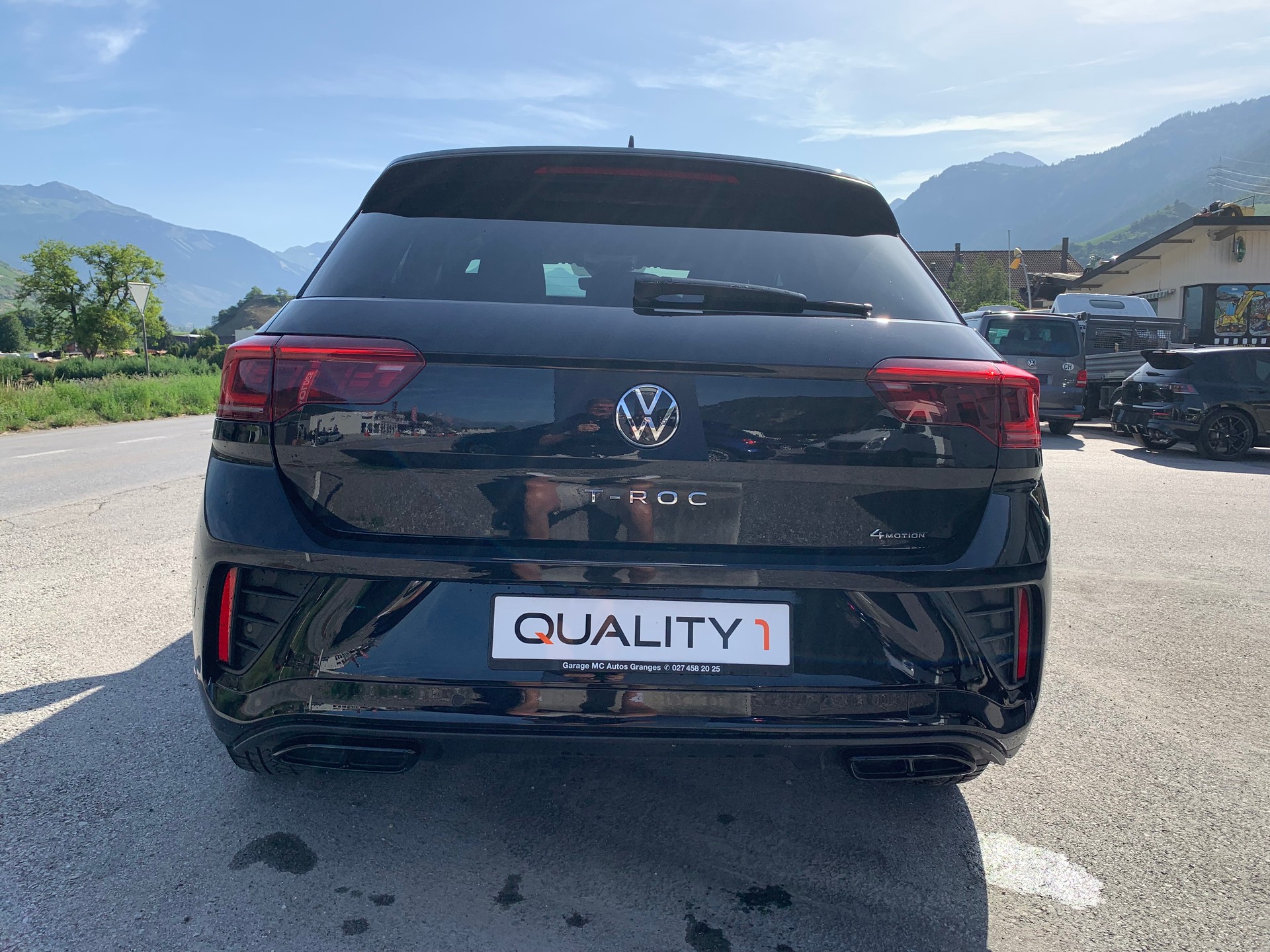 VW T-Roc 2.0 TSI R-Line DSG 4Motion-image-10