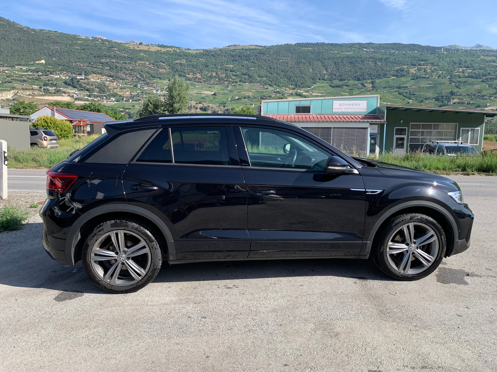 VW T-Roc 2.0 TSI R-Line DSG 4Motion-image-8