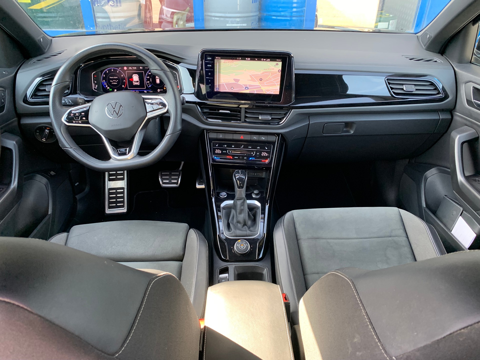 VW T-Roc 2.0 TSI R-Line DSG 4Motion-image-21