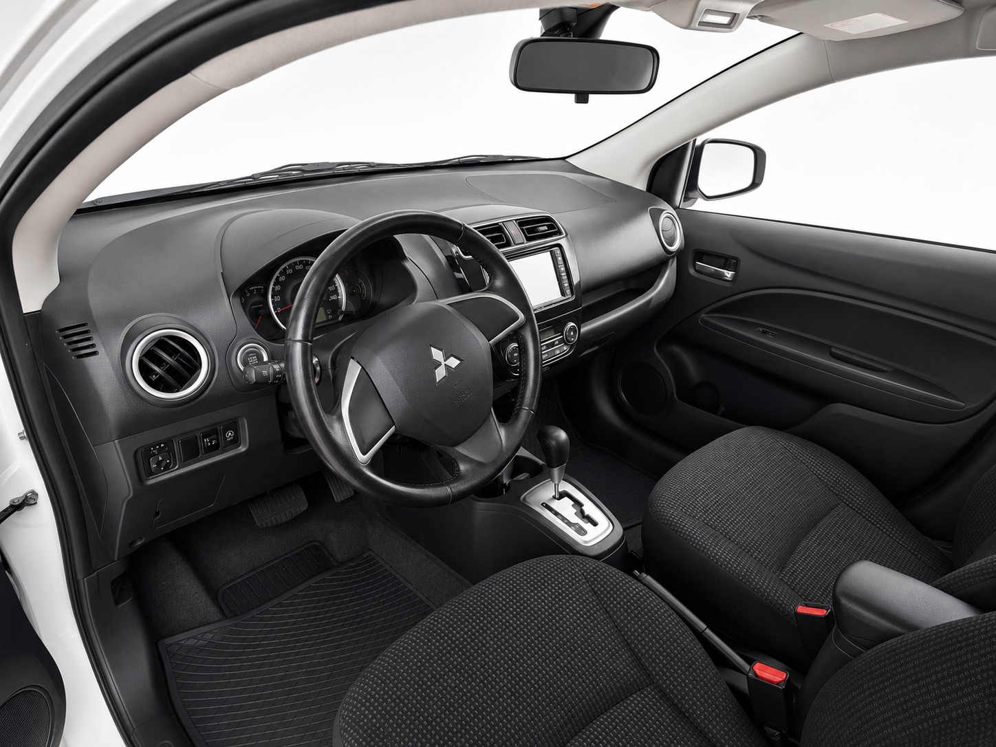 MITSUBISHI Space Star 1.2 Intense CVT-image-4