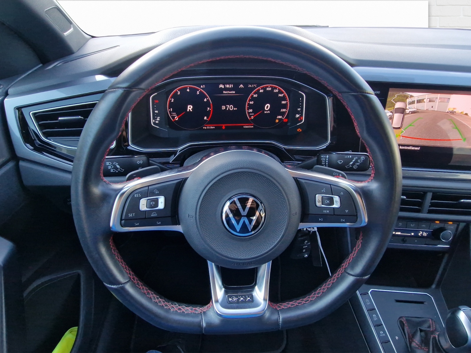 VW Polo 2.0 TSI GTI DSG-image-8