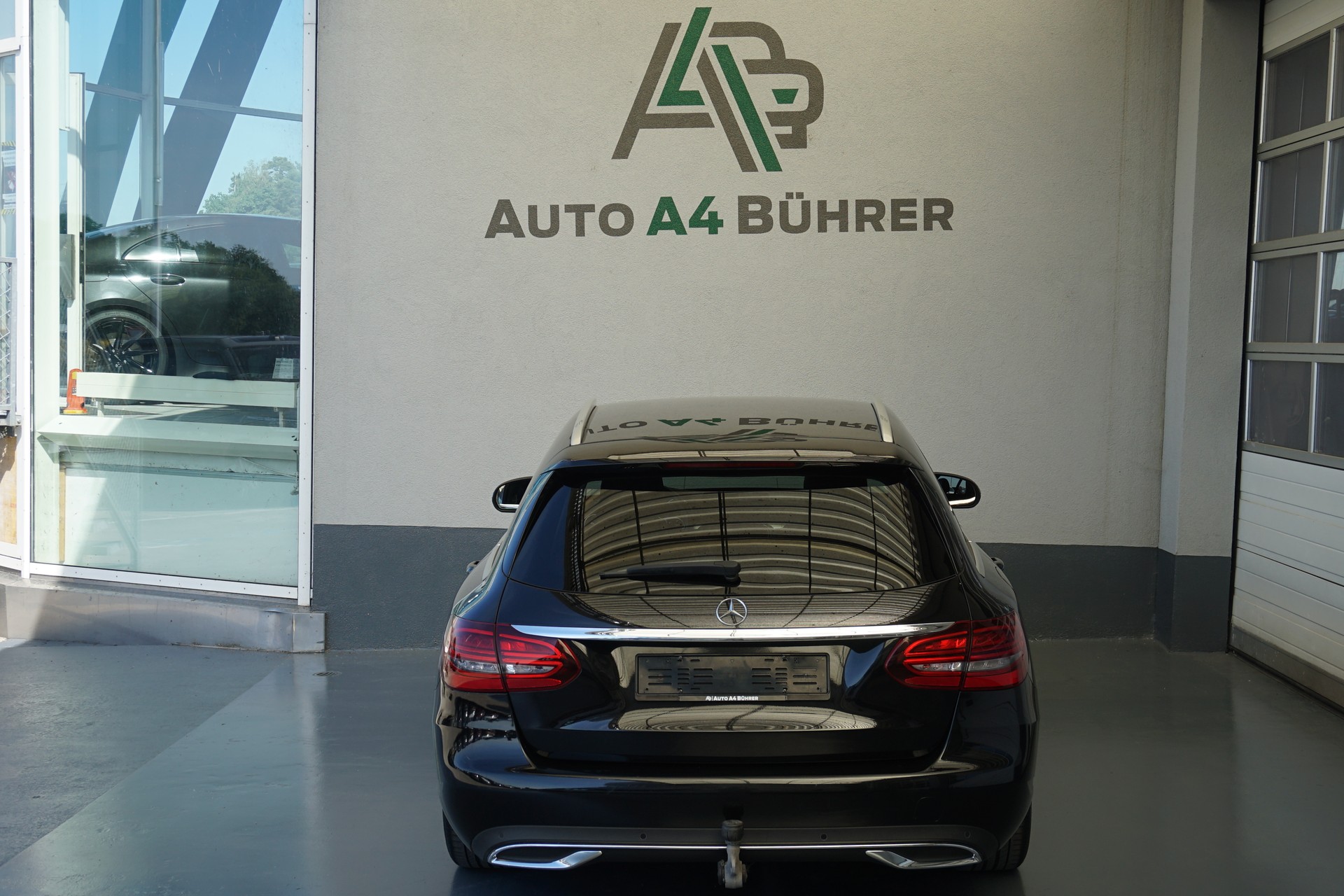 MERCEDES-BENZ C 180 T Avantgarde 156PS Automat Kombi mit AHK für 1,8t.!!-image-9