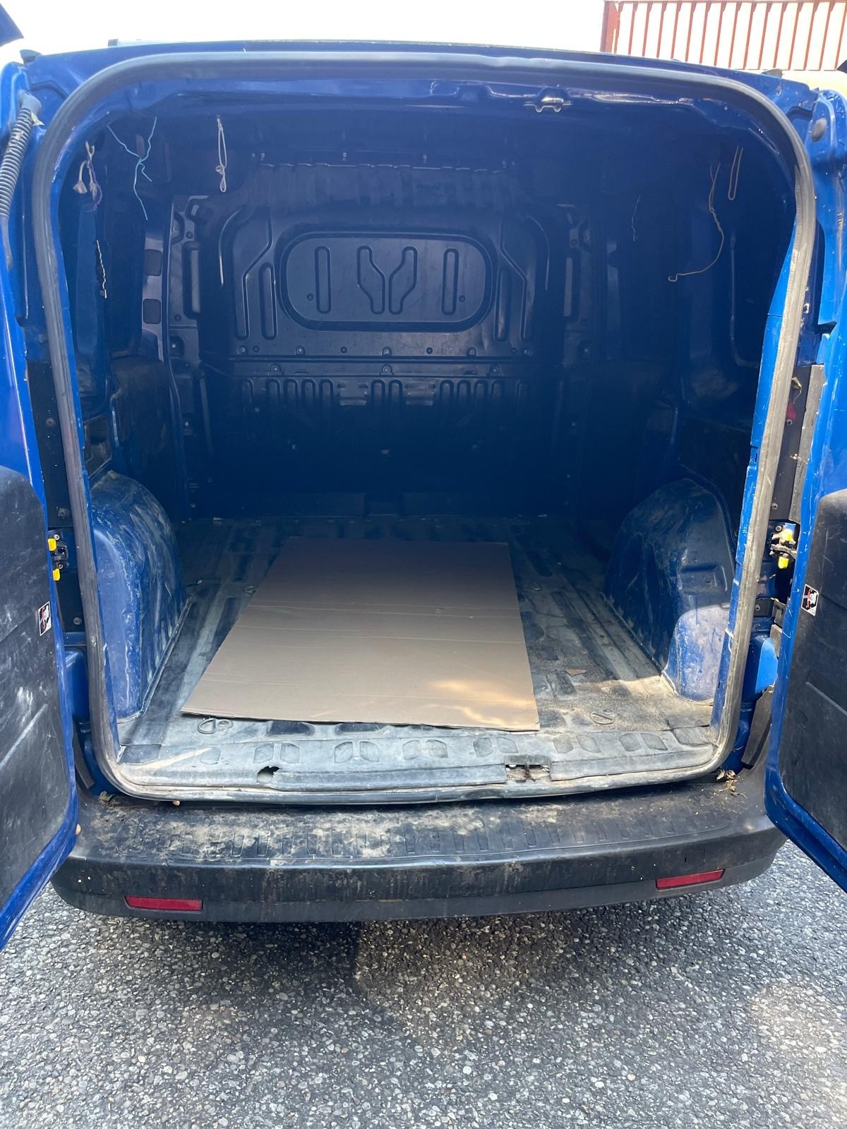 OPEL Combo 1.4i 2.4 L2H1-image-5