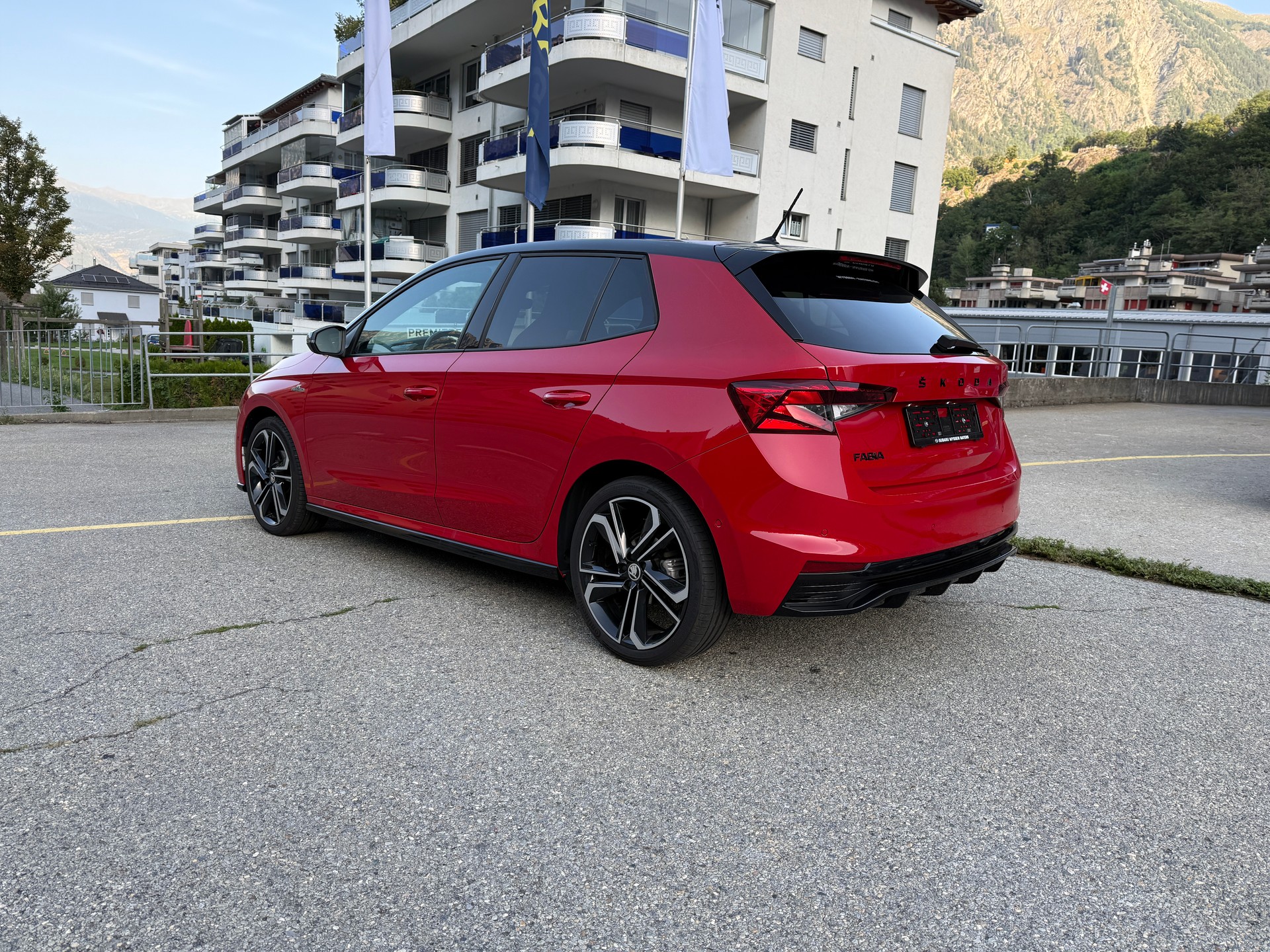 SKODA Fabia 1.5 TSI Monte Carlo DSG-showroom-element-1