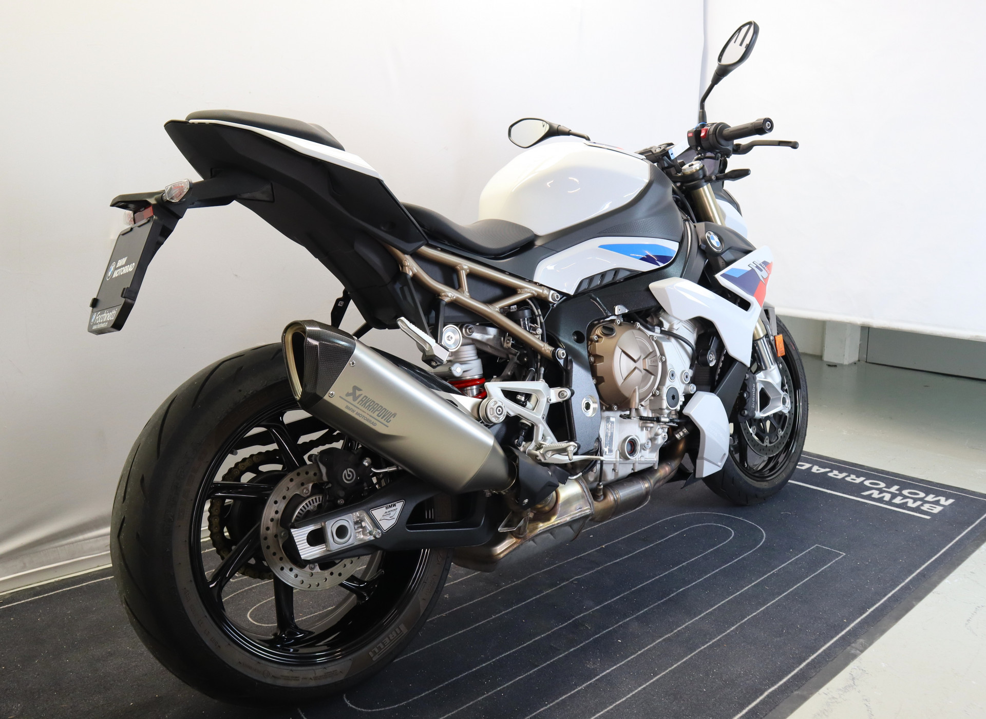 BMW S 1000 R M-image-4