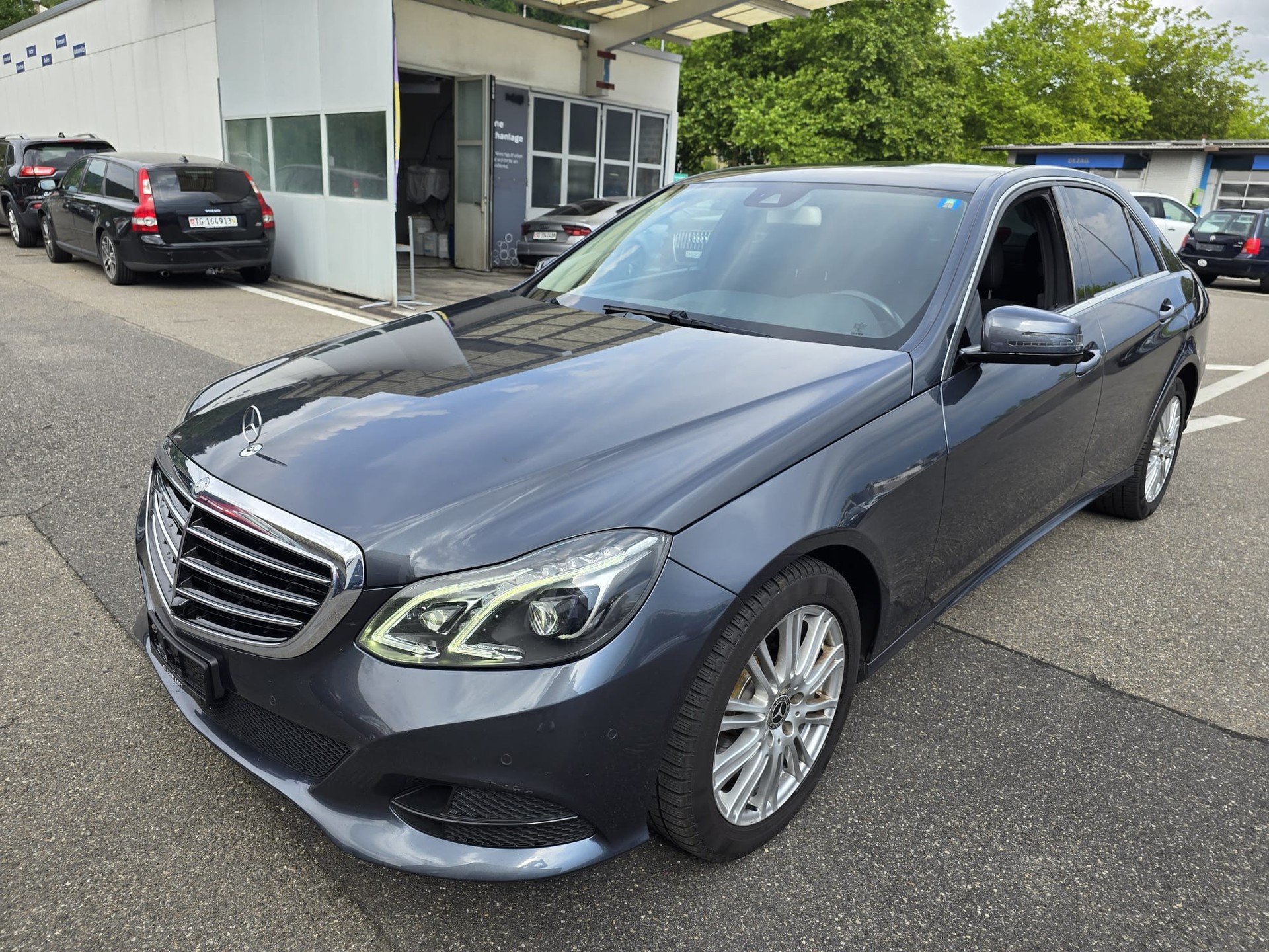 MERCEDES-BENZ E 200 Avantgarde 7G-Tronic