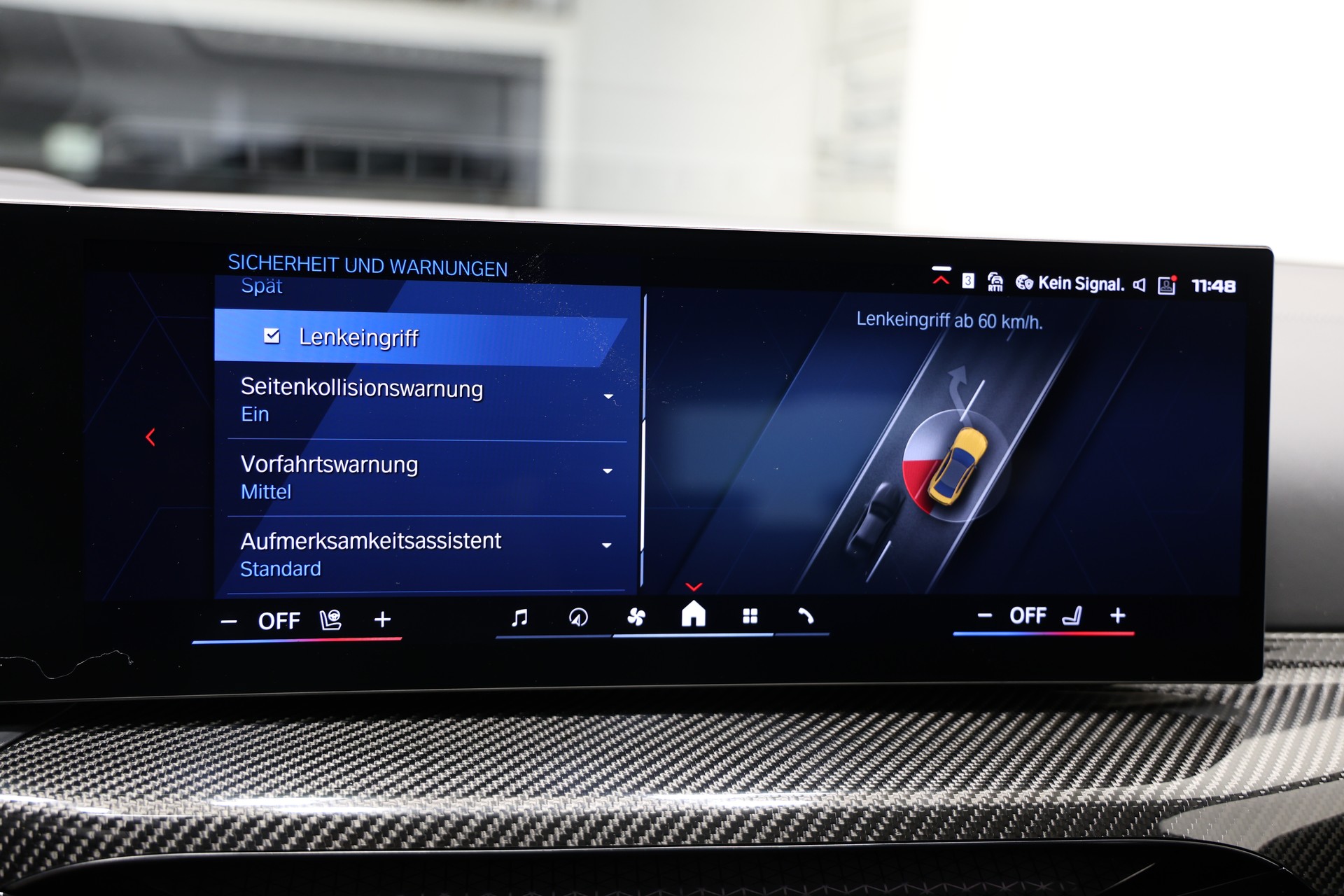 BMW M3 Competition M xDrive*Sonderlackierung Speed Gelb*BMW Werksgarantie bis 09.2028*-image-29