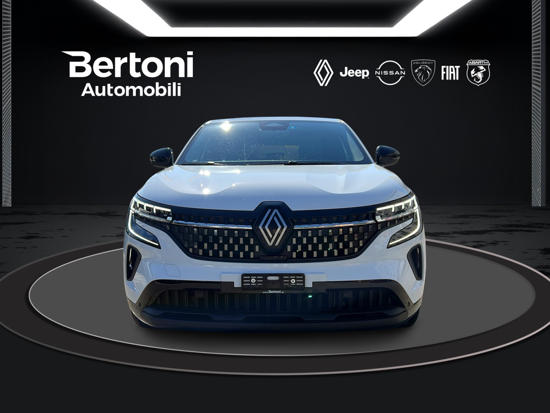 RENAULT Austral 1.2 E-Tech techno-showroom-element-1