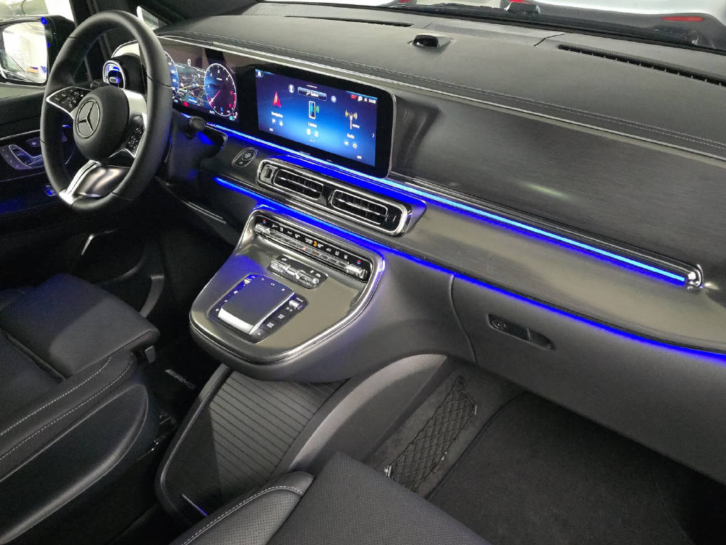 MERCEDES-BENZ V 300 d Exclusive Swiss Edition 4Matic Lang-image-10