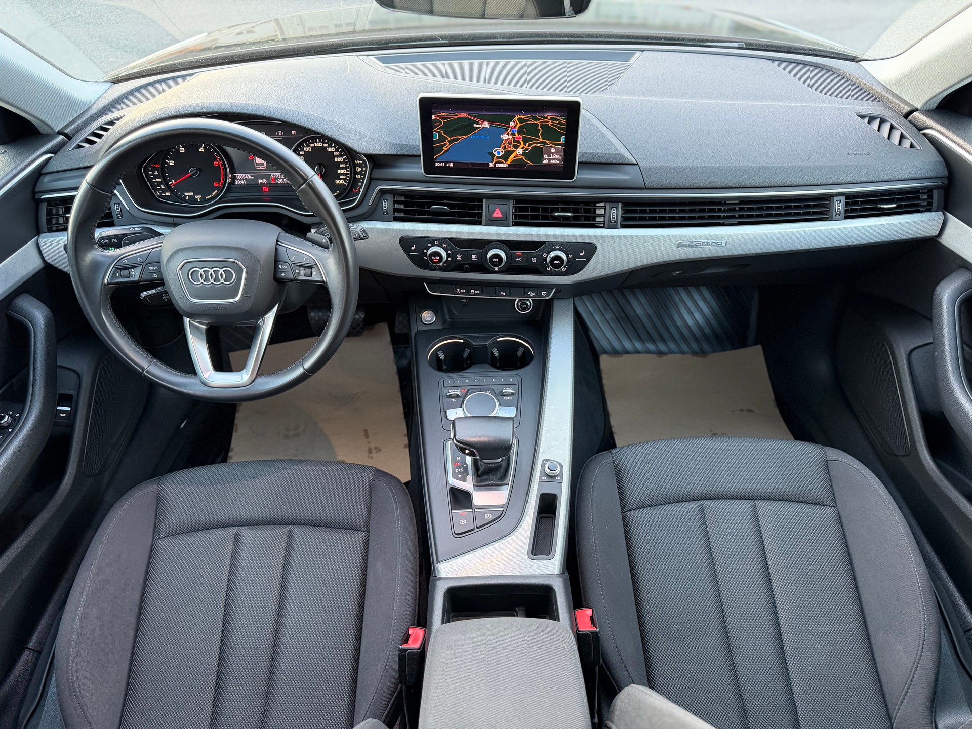 AUDI A4 allroad 2.0 TDI quattro S-tronic-image-11