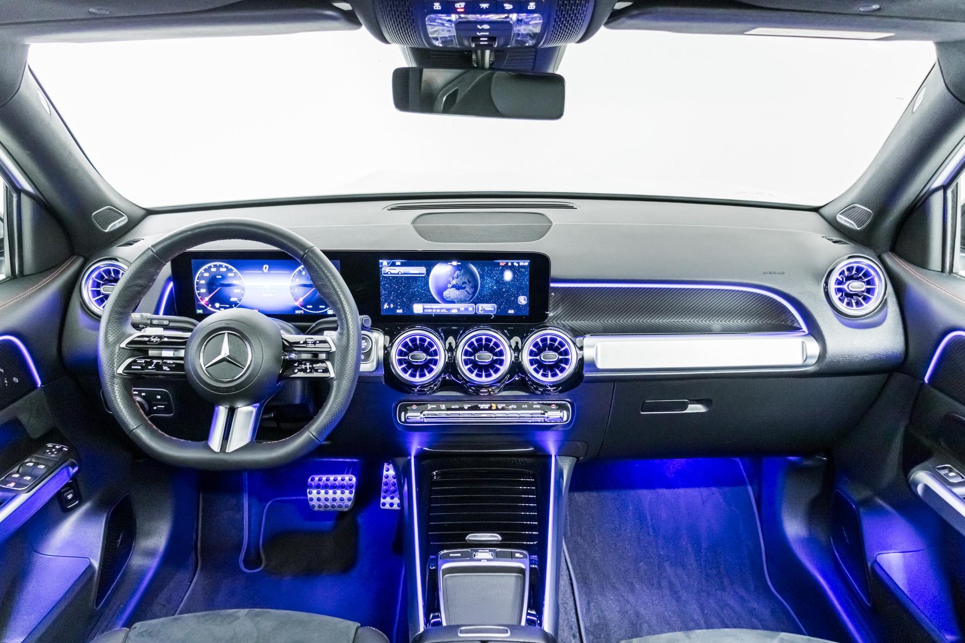 MERCEDES-BENZ GLB 220 4MATIC-image-10