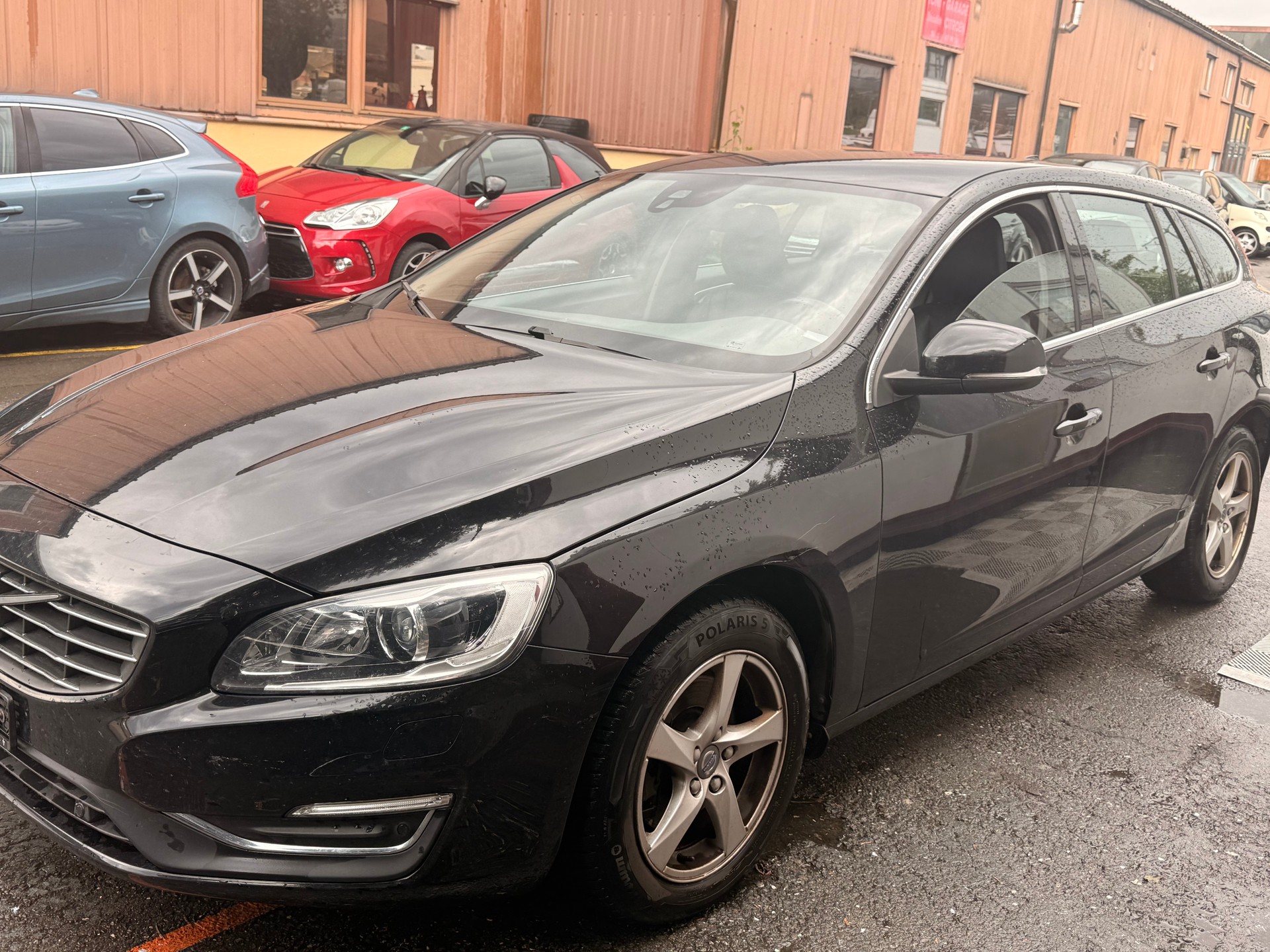 VOLVO V60 D4 Summum Geartronic