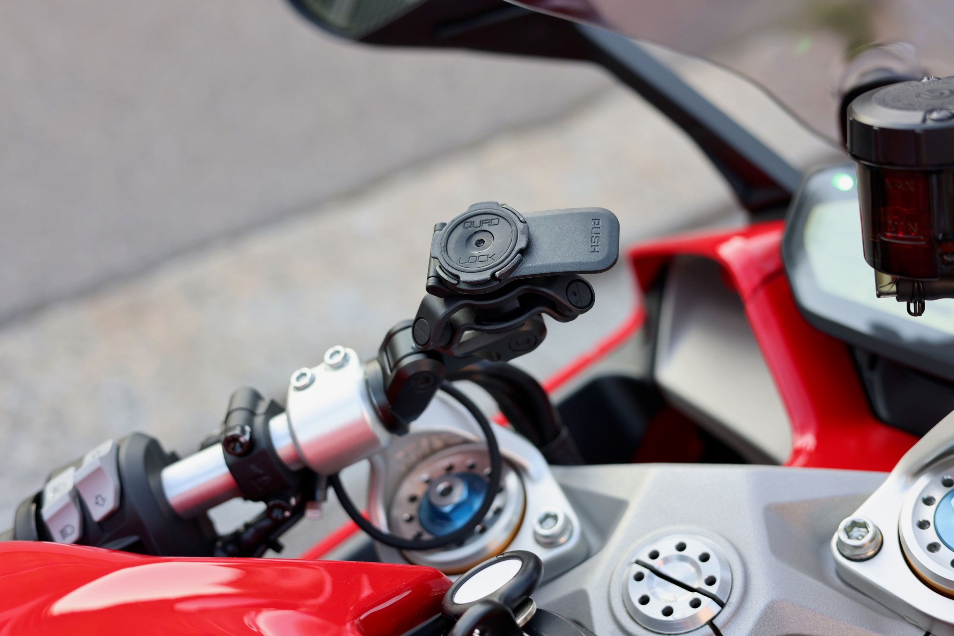 DUCATI 950 Supersport S-image-5