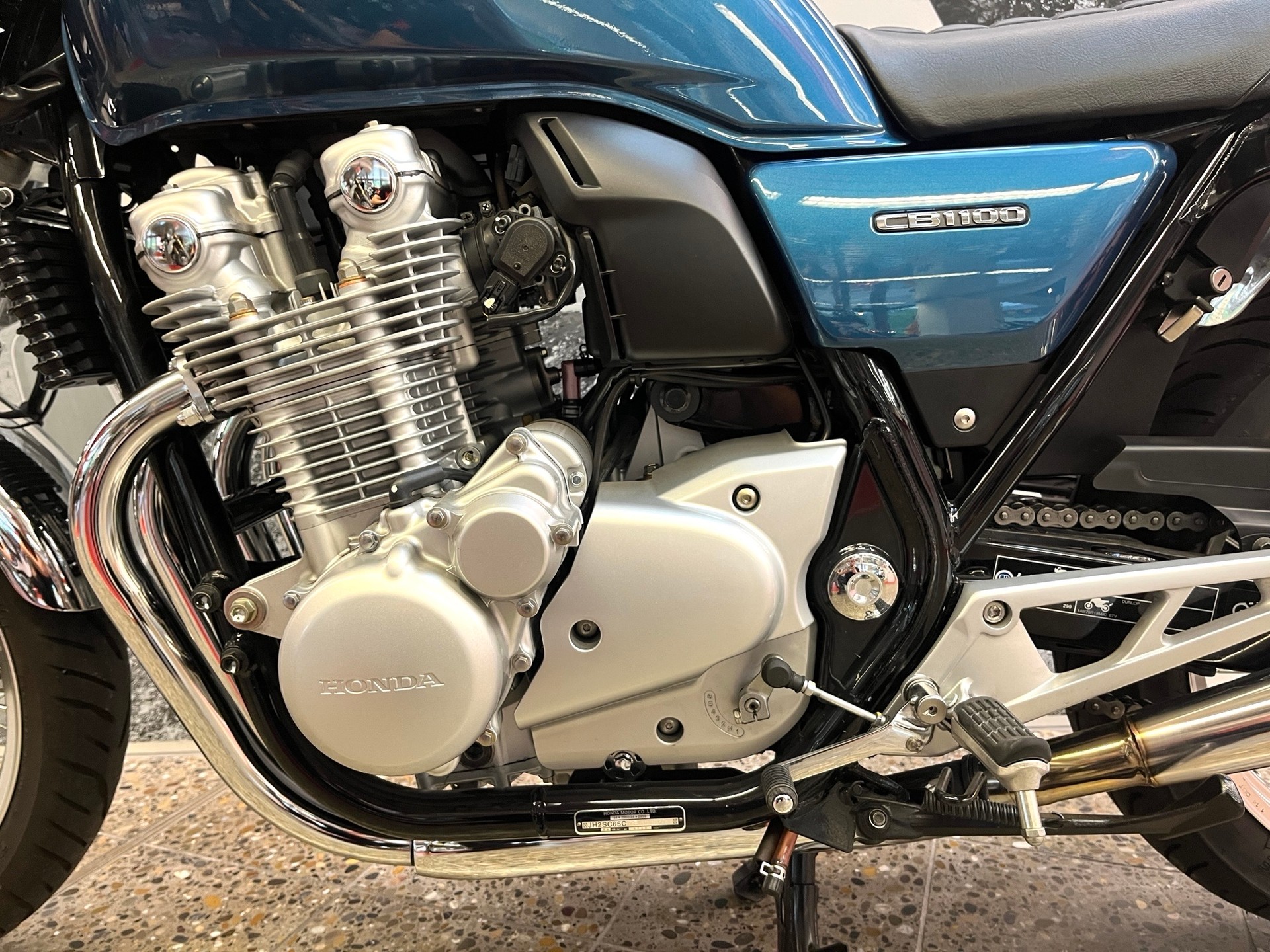 HONDA CB 1100 SA ABS-image-4