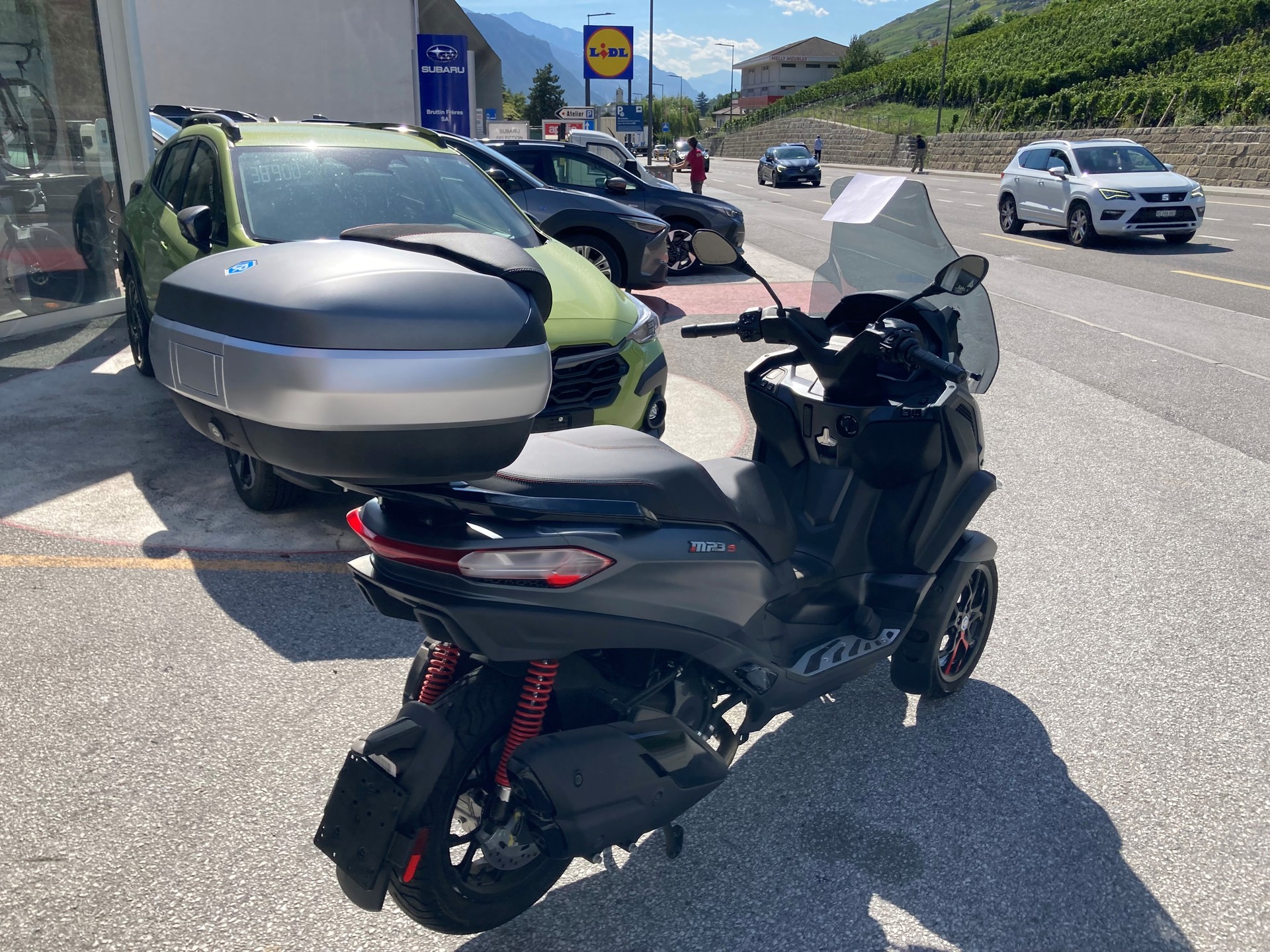 PIAGGIO MP3 400 Sport RST-image-7