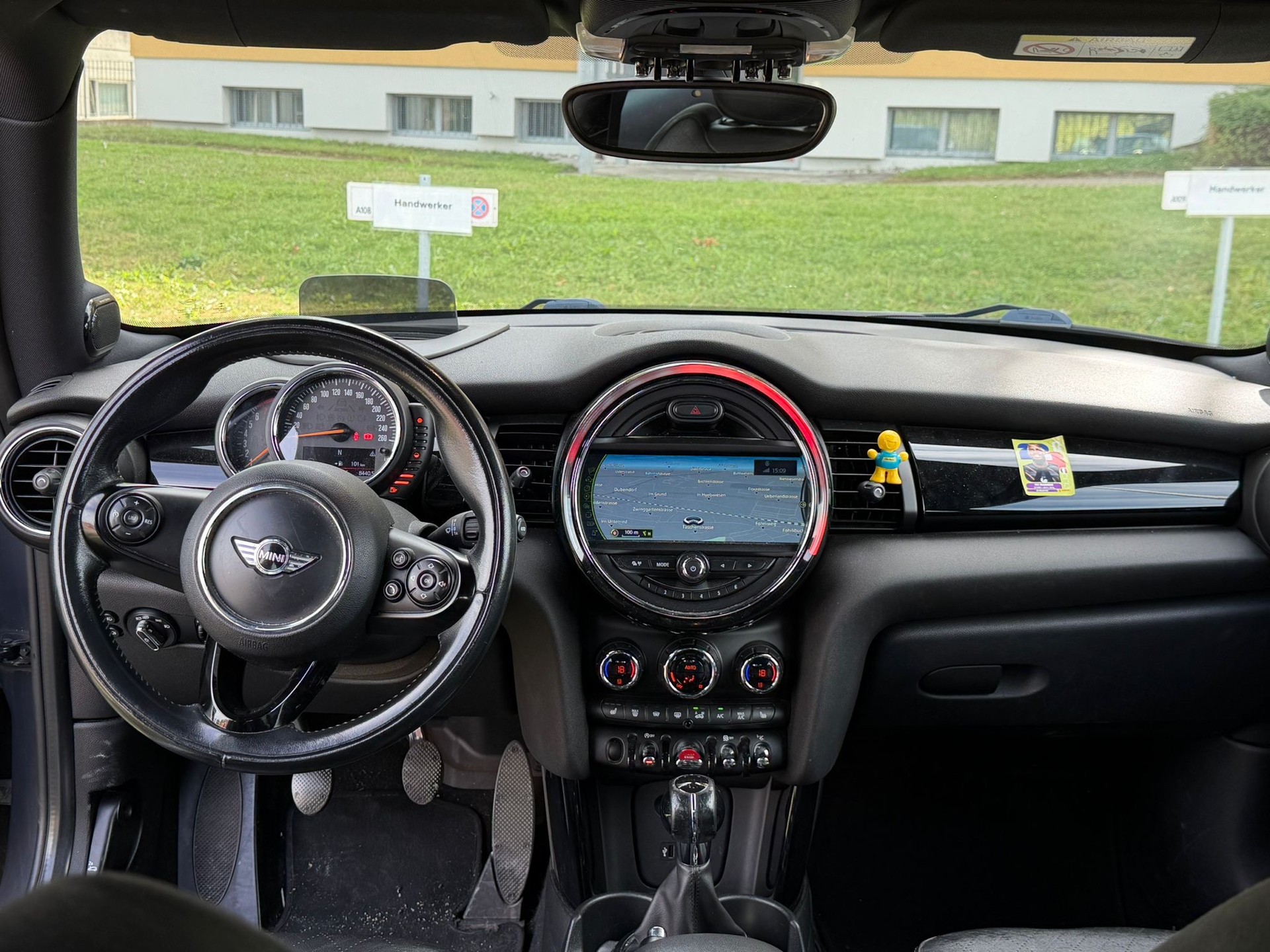 MINI S-image-4