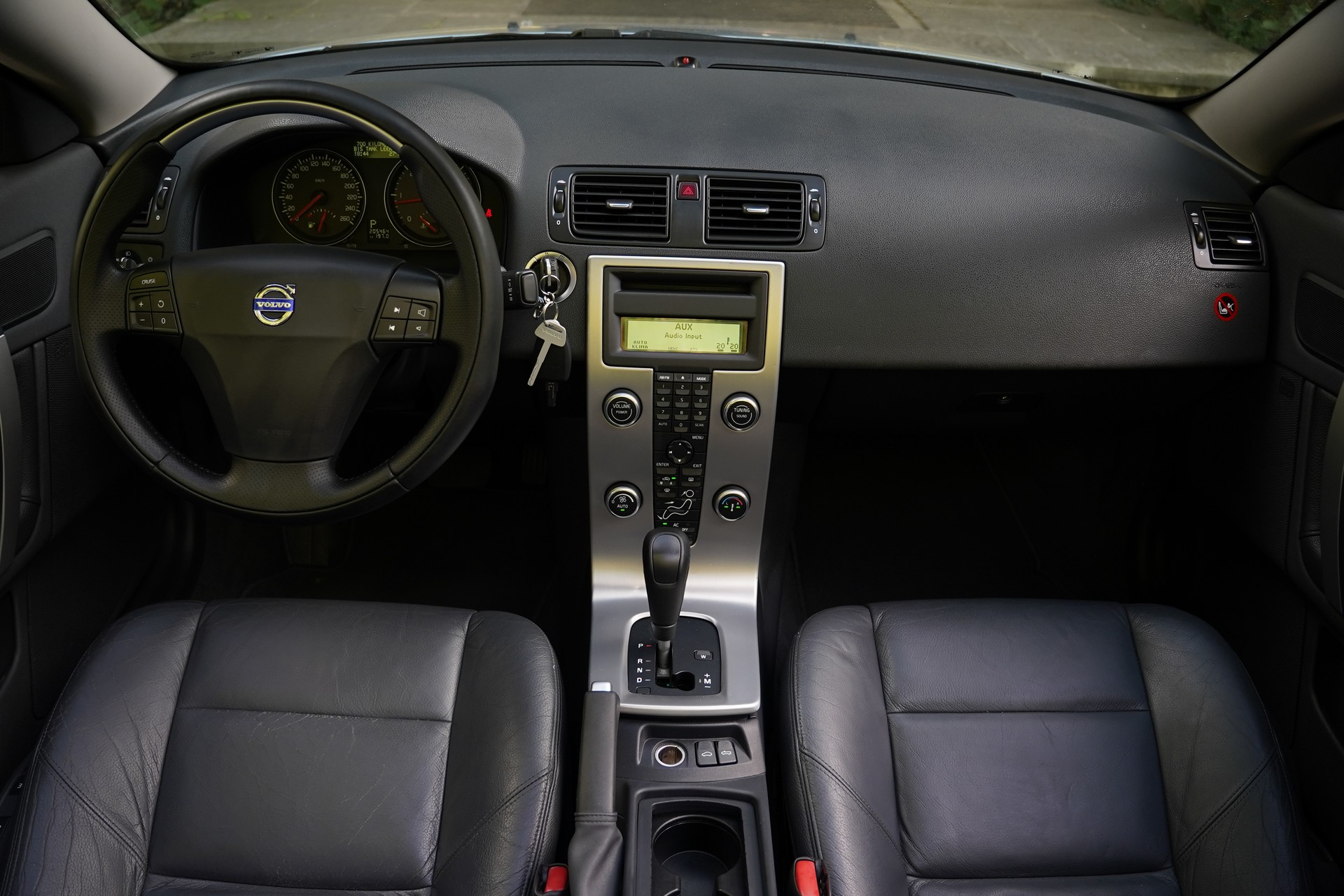 VOLVO C70 D5 Summum Geartronic-image-13