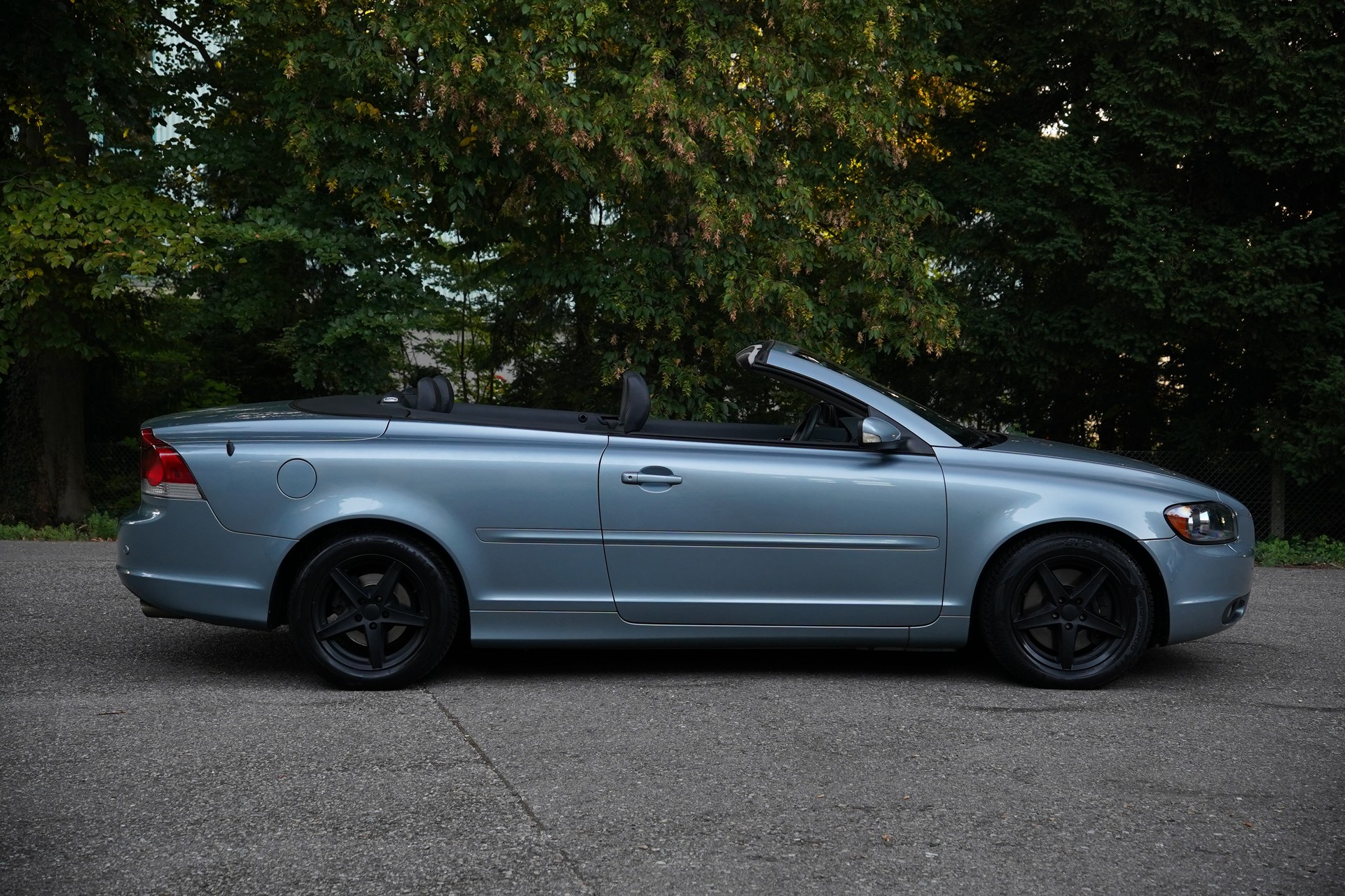 VOLVO C70 D5 Summum Geartronic-showroom-element-1